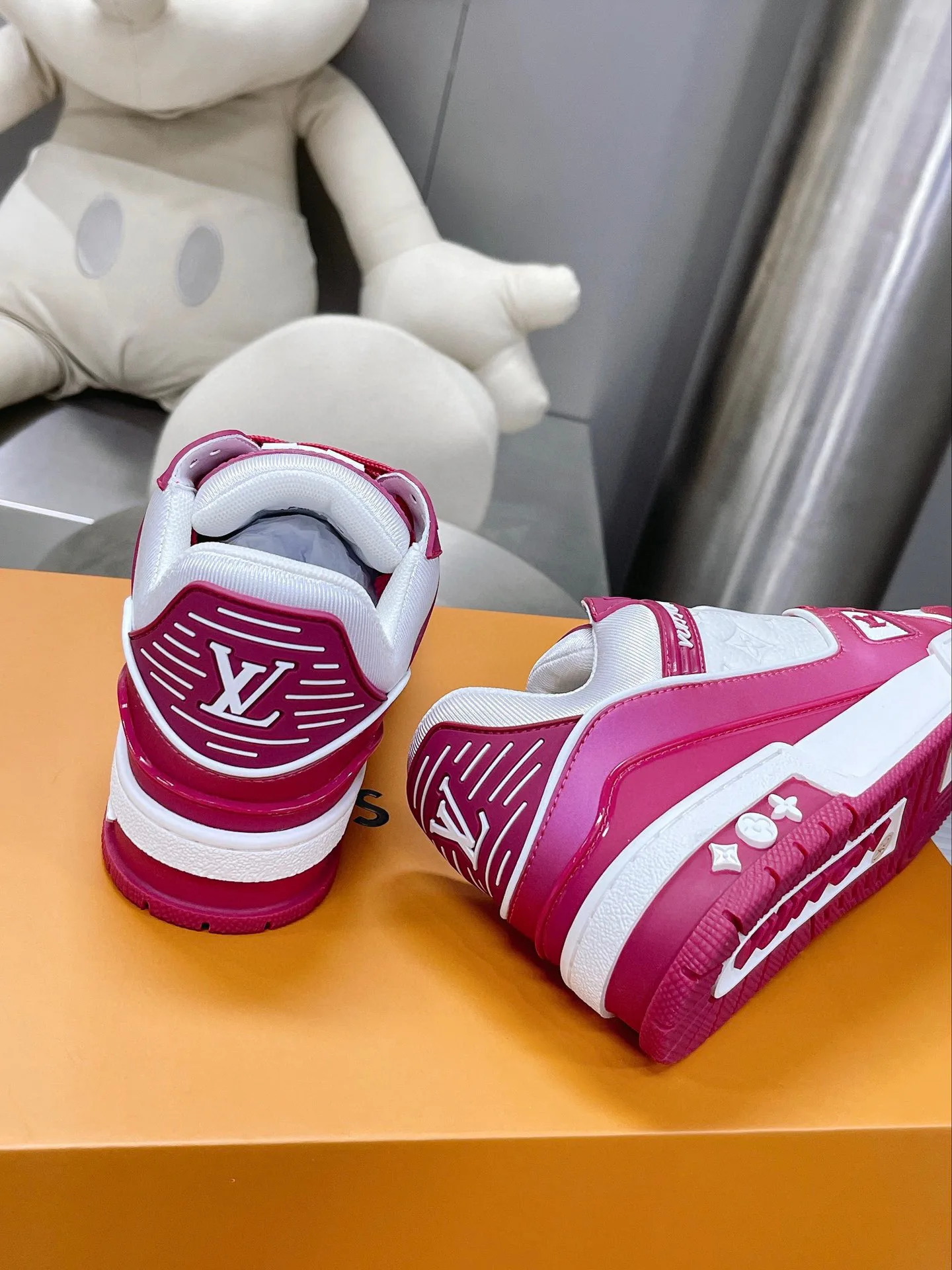 Кроссовки Женские Louis Vuitton 311419