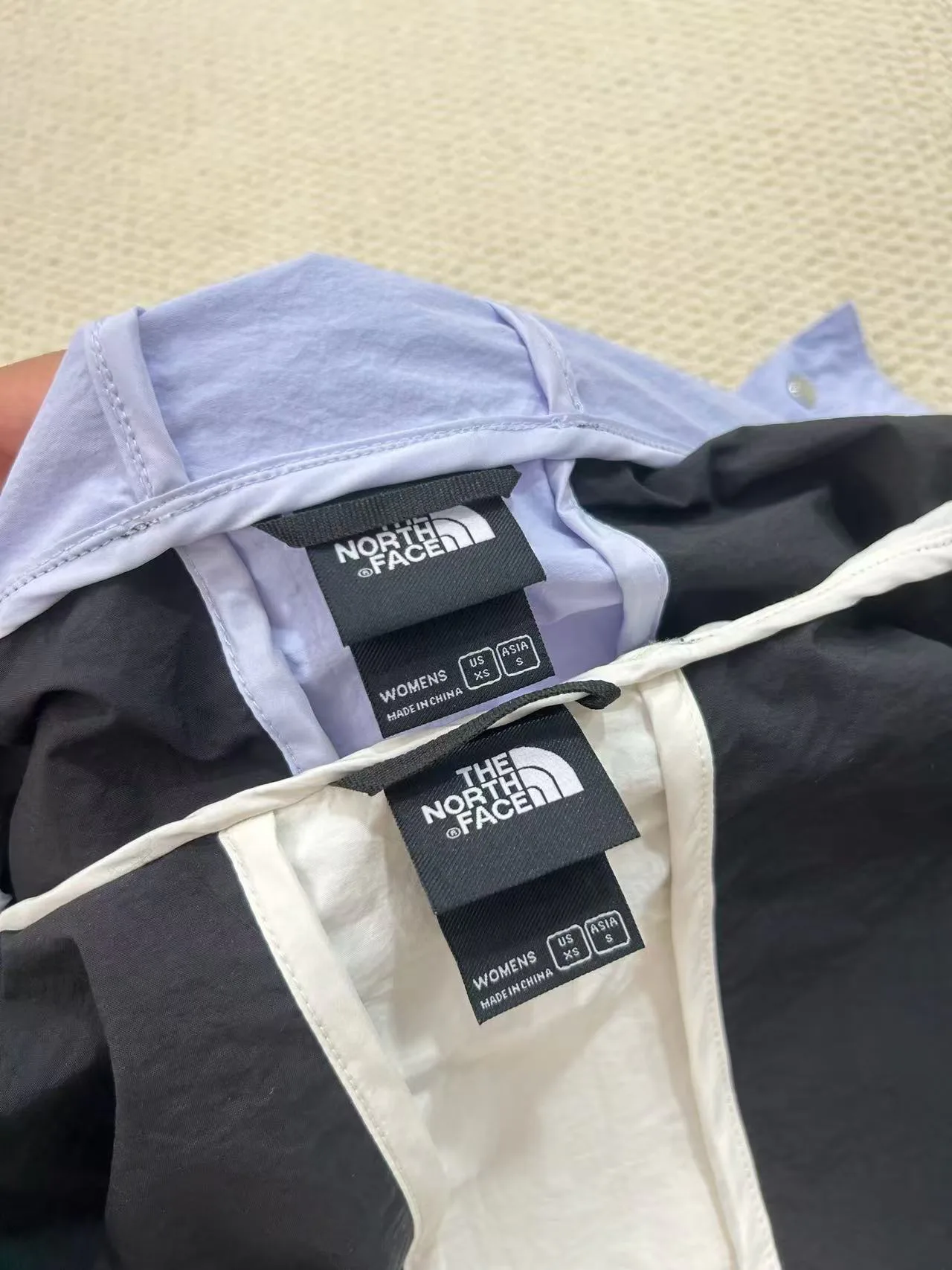 Куртки И Пуховики Женские The North Face 18339898