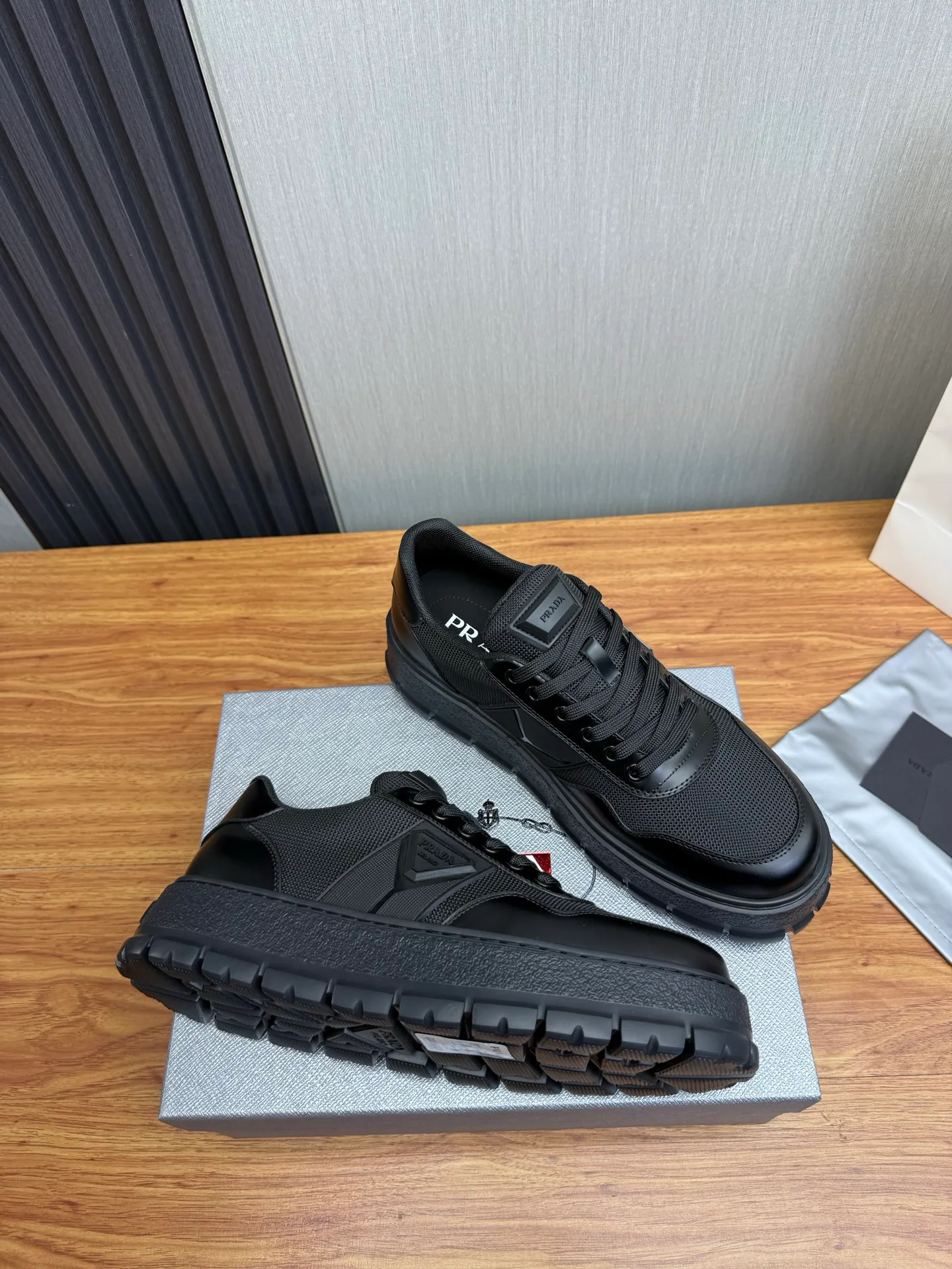 Лоферы И Туфли Мужские Prada 11603895