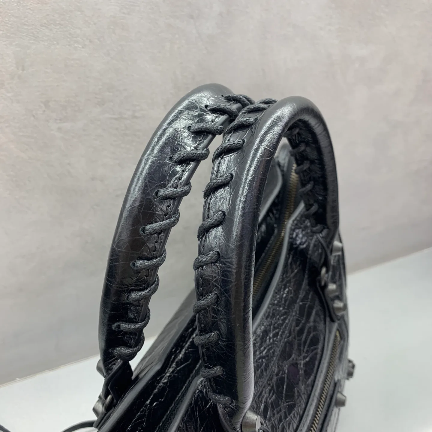 Классические Сумки Женские Balenciaga 18135977