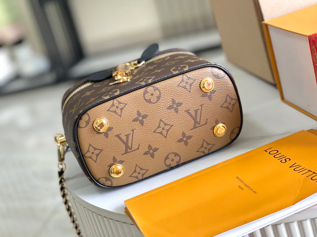 Классические Сумки Женские Louis Vuitton 13394397