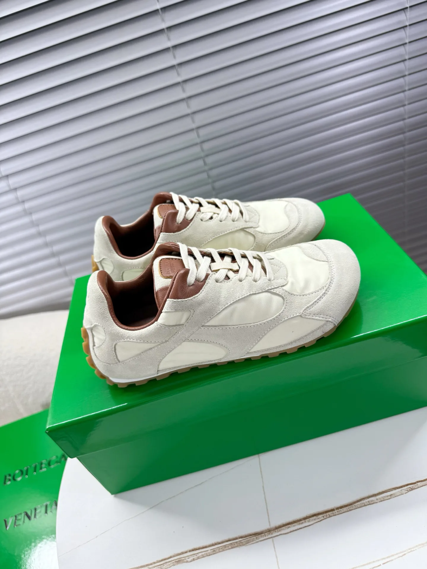 Кроссовки Женские Bottega Veneta 4019871