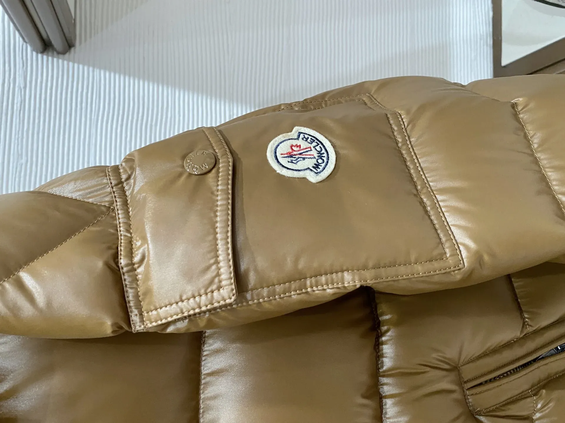 Куртки И Пуховики Мужские Moncler 4600959