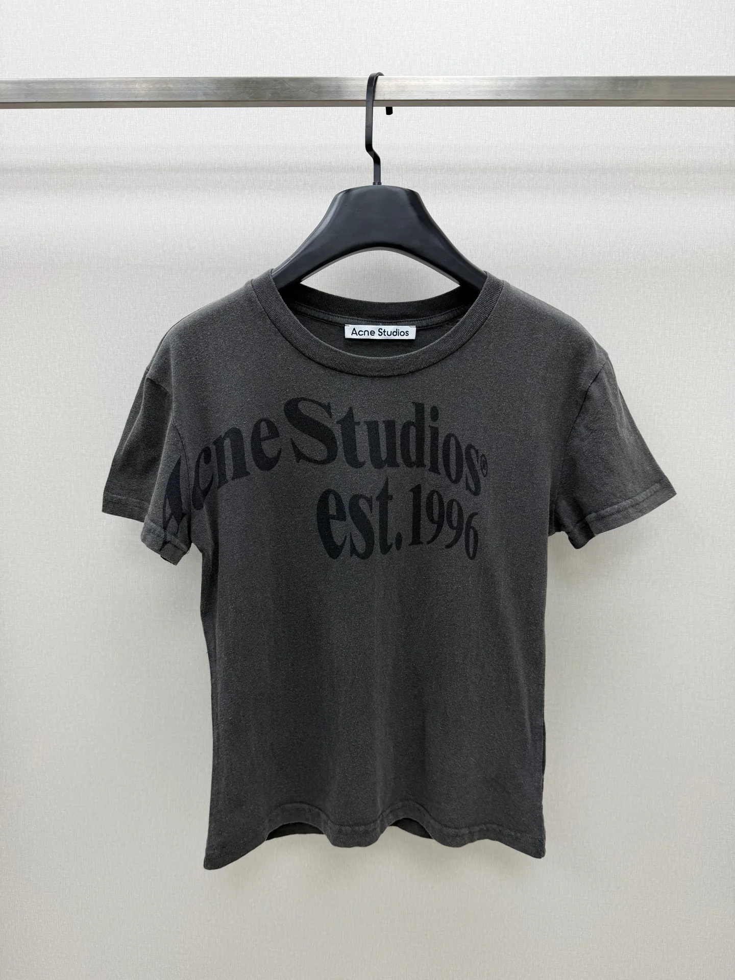 Футболки Женские Acne Studios 19303987