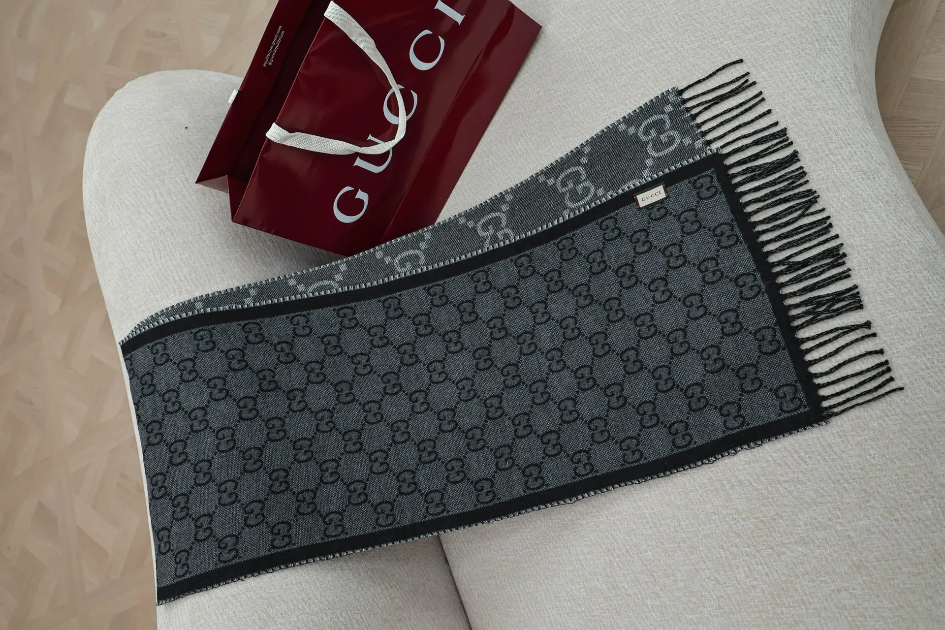 Шарфы Gucci 1674468