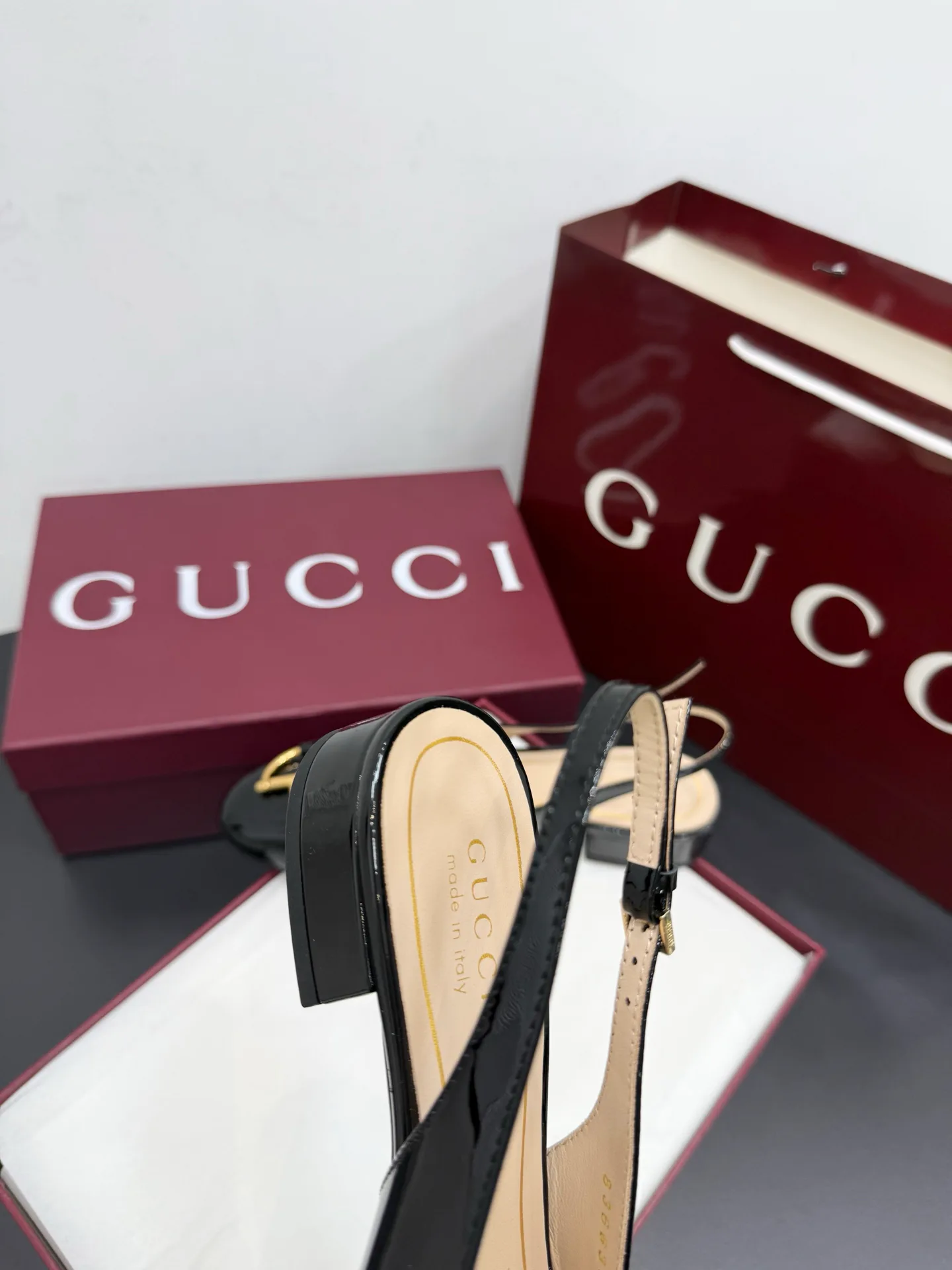 Туфли Женские Gucci 883010