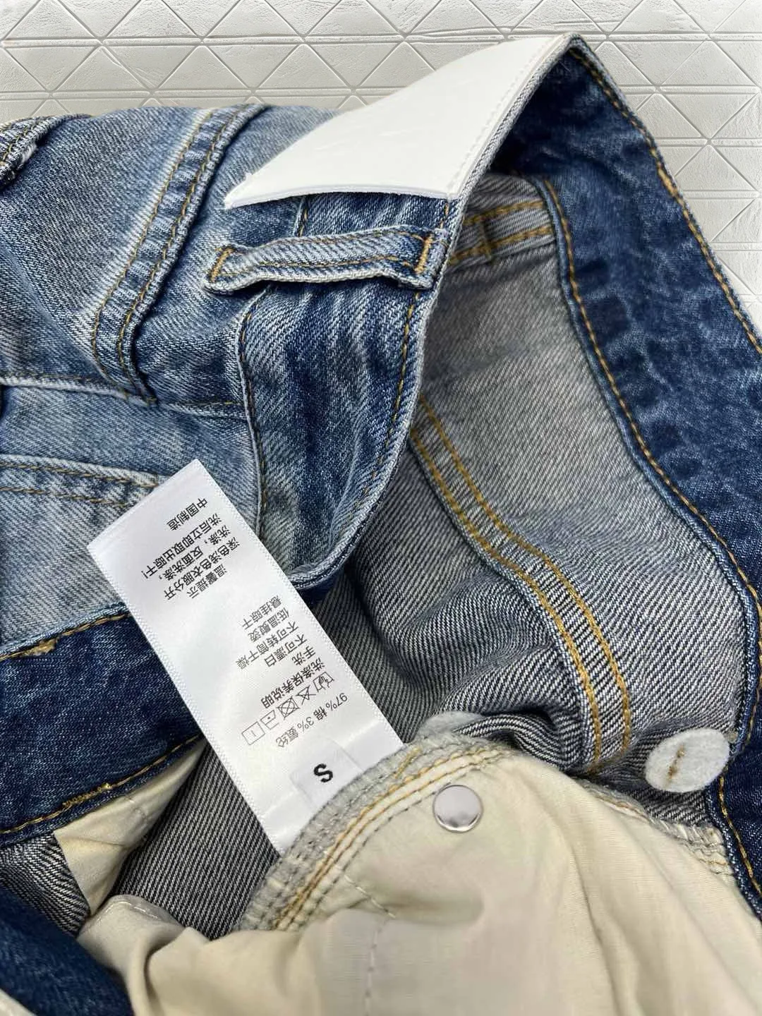 Джинсы Женские Miu Miu 11425445