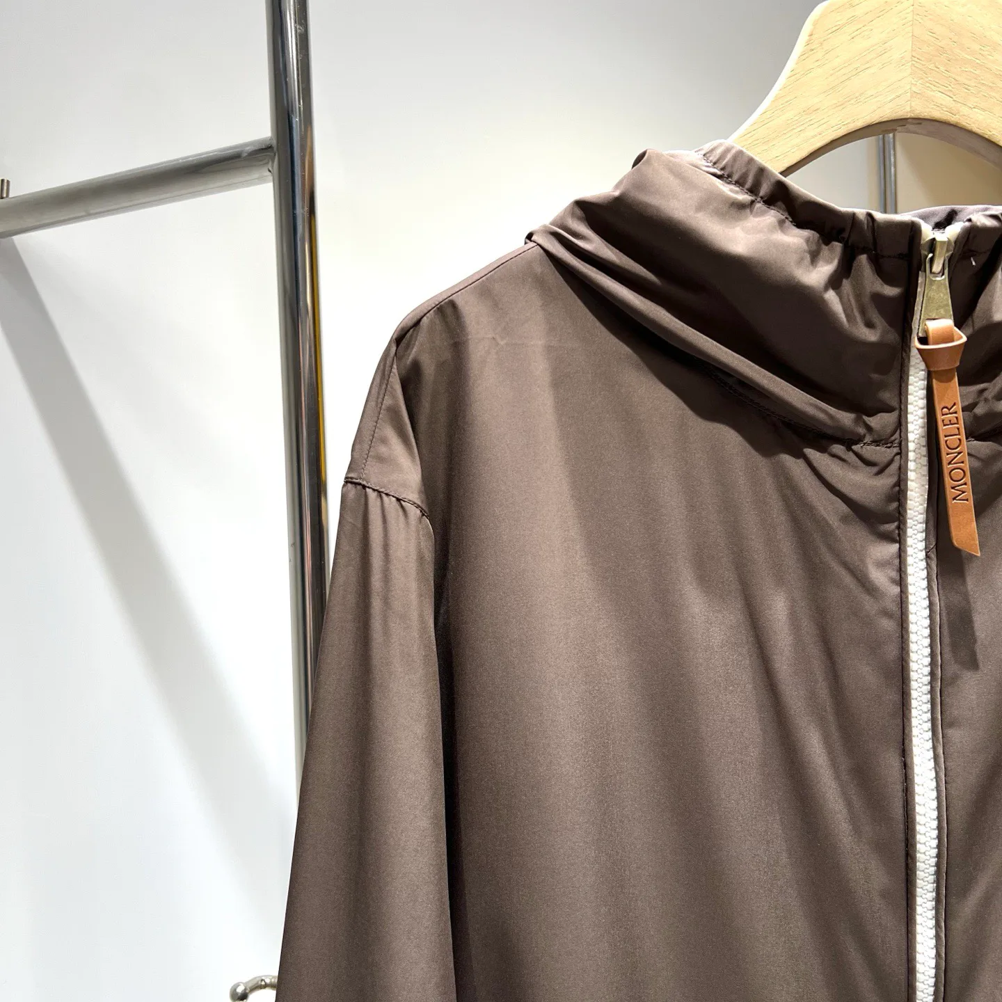 Куртки И Пуховики Женские Moncler 12778576