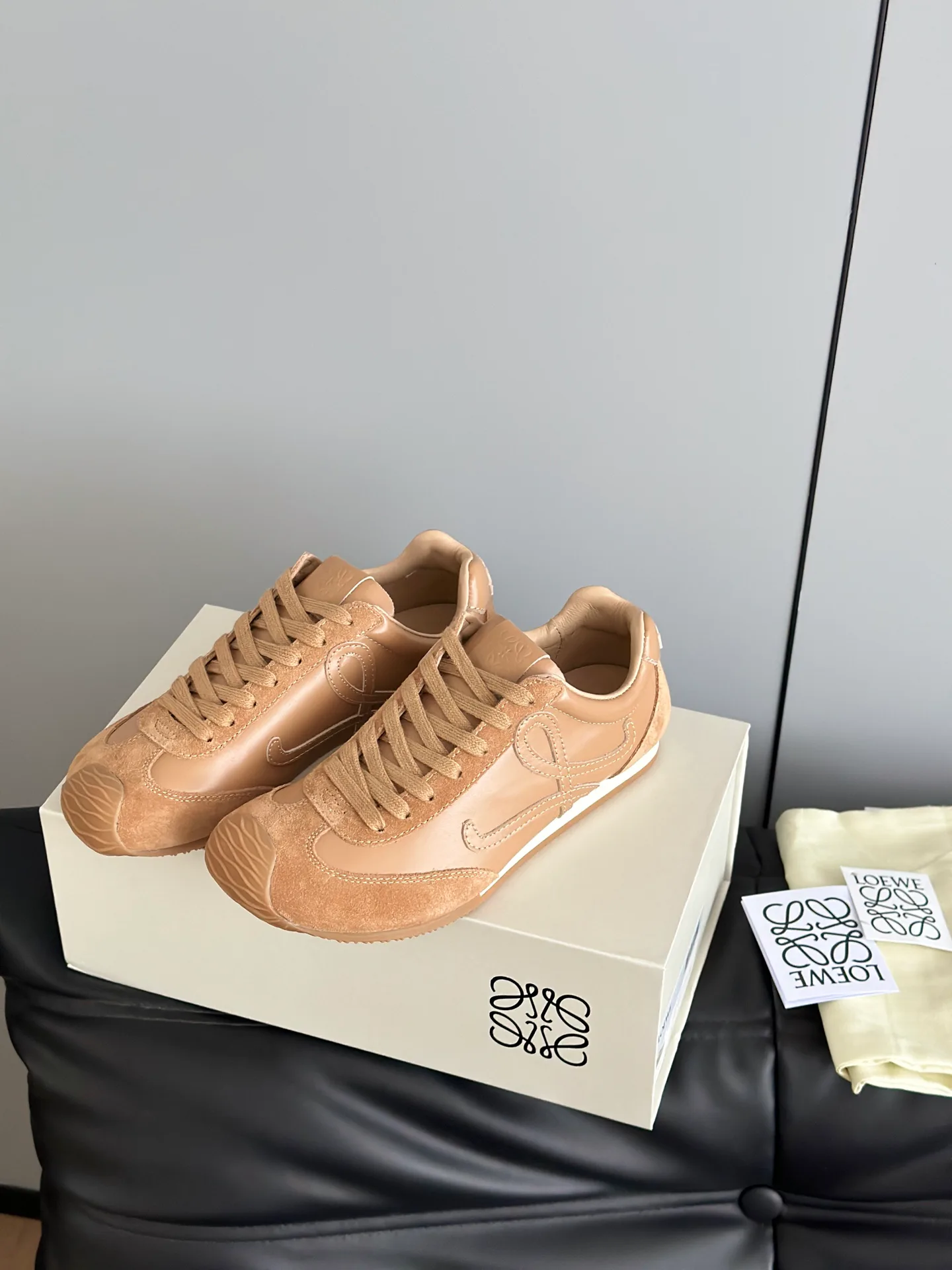 Кроссовки Женские Loewe 403604