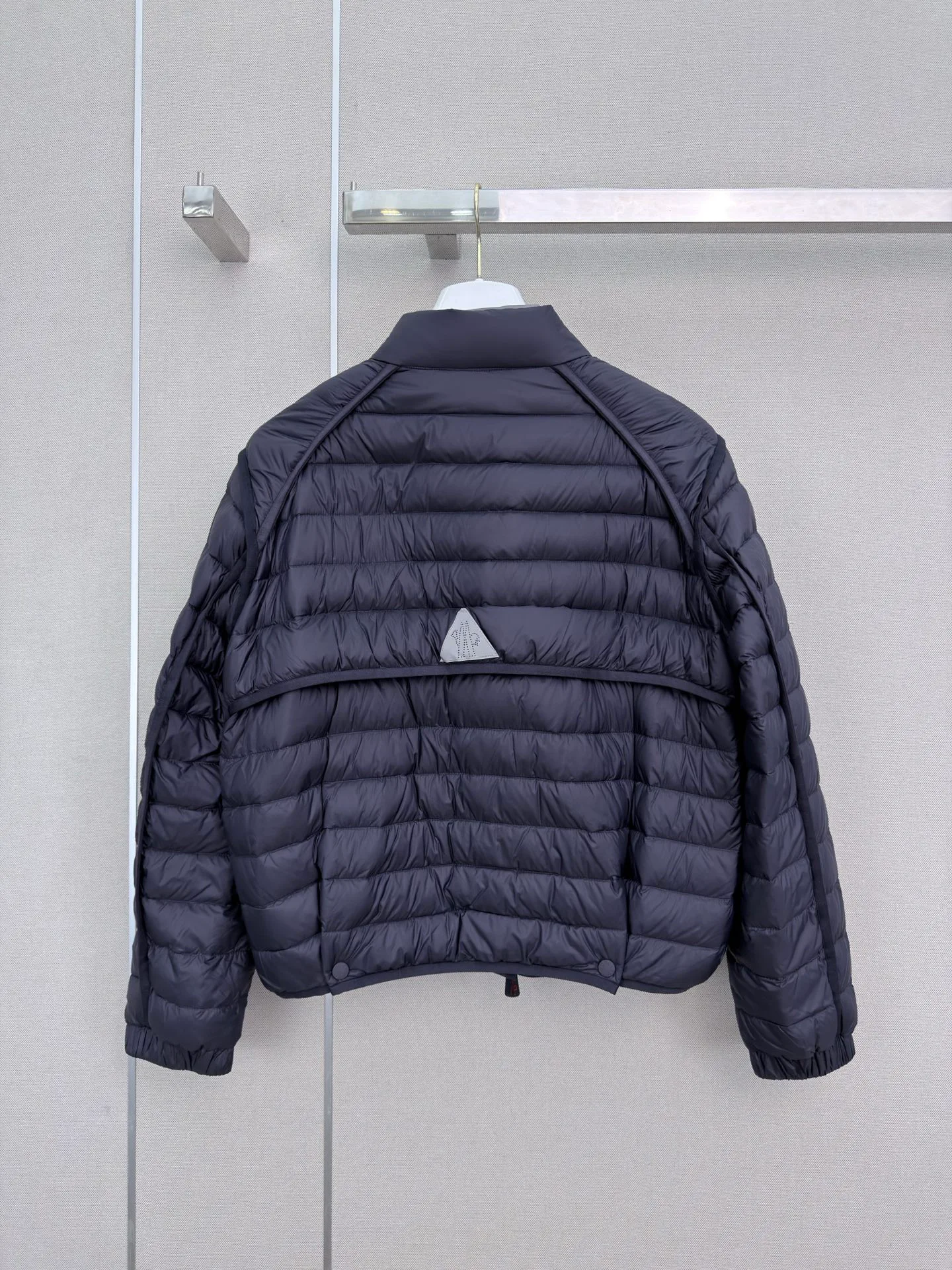 Куртки И Пуховики Женские Moncler 17919452