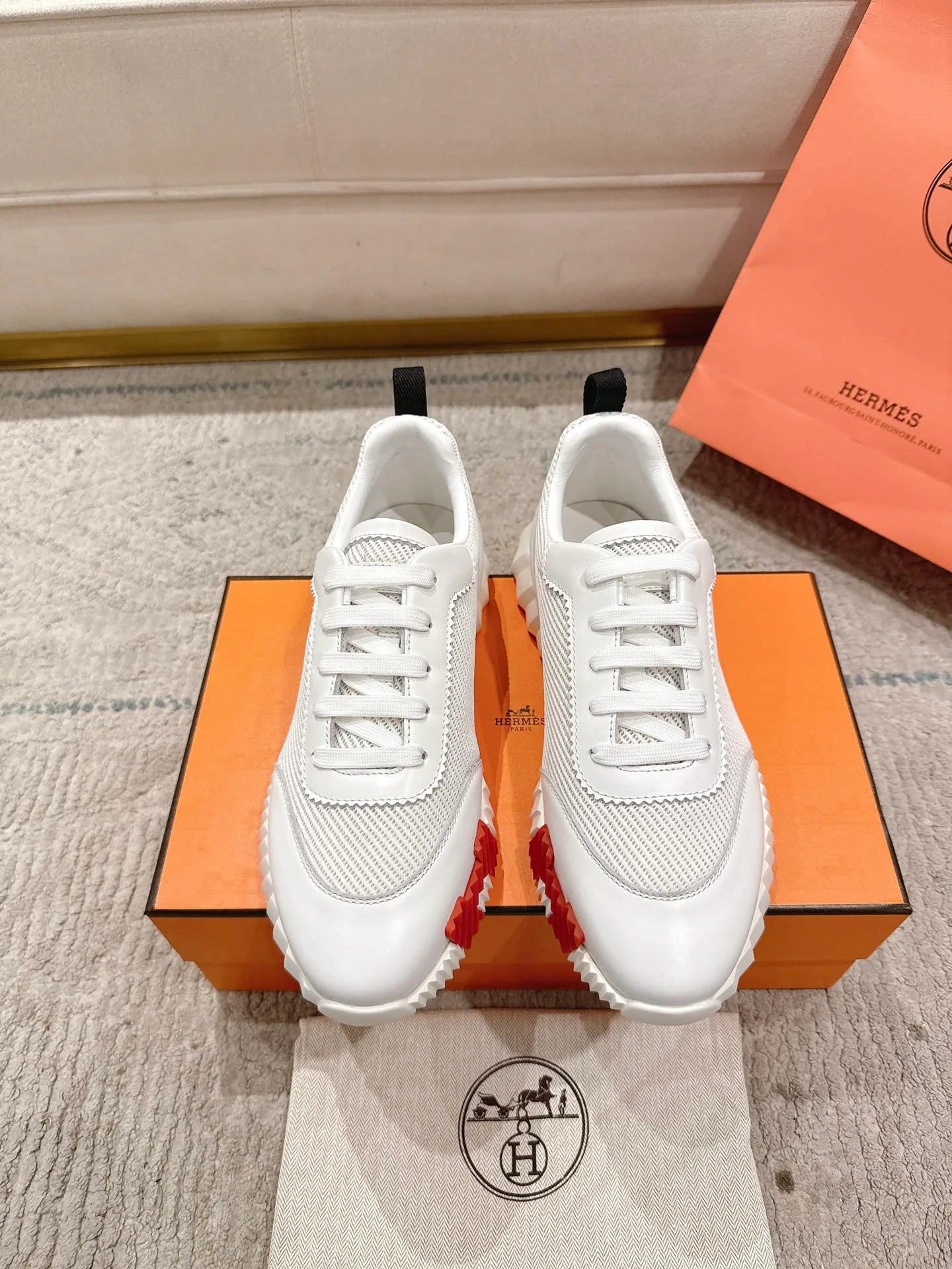 Кроссовки Женские Hermes 11738673