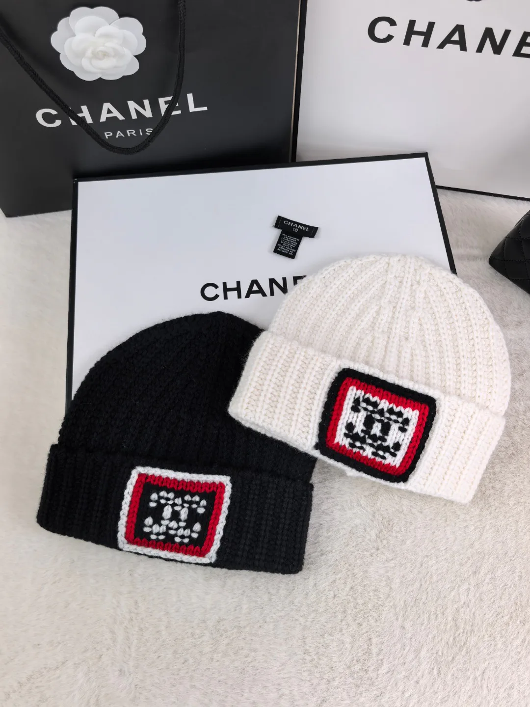 Головные Уборы Chanel 18137931