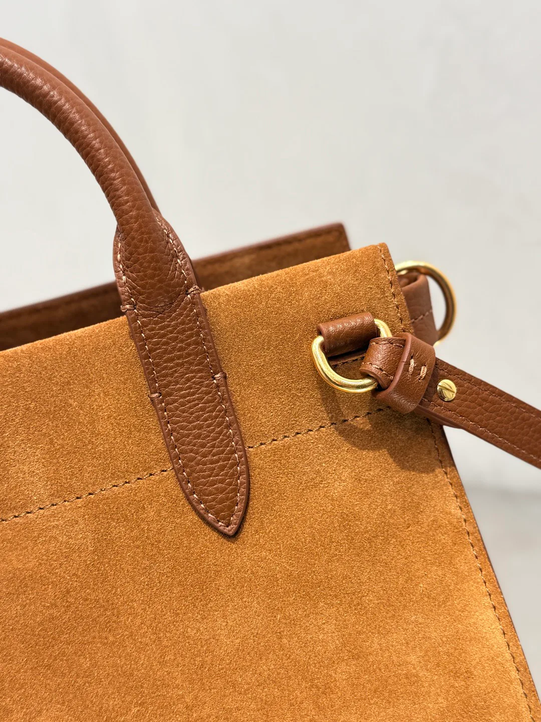 Классические Сумки Женские Burberry 11017443