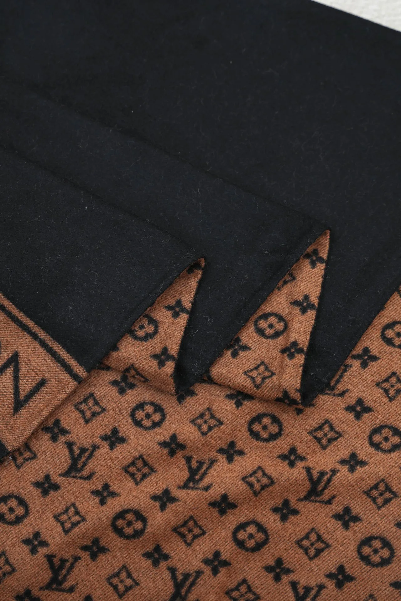 Шарфы Женские Louis Vuitton 185678