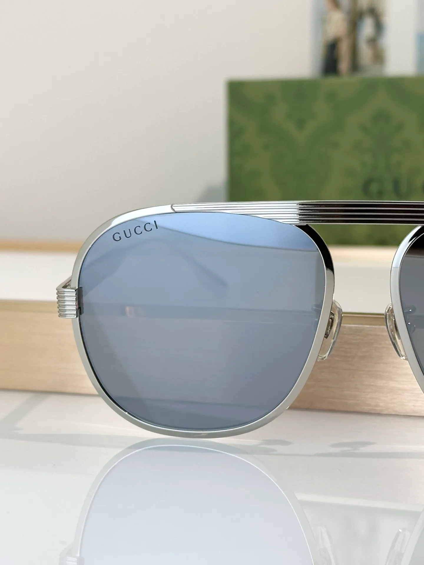 Очки Gucci 866598