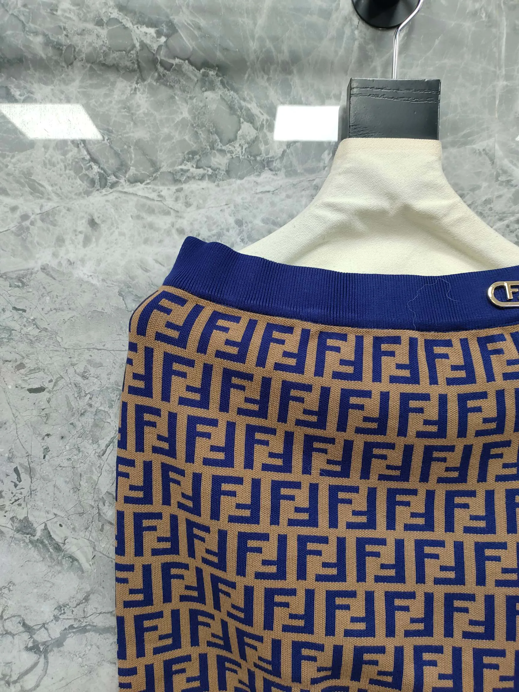 Юбки Женские Fendi 18743546