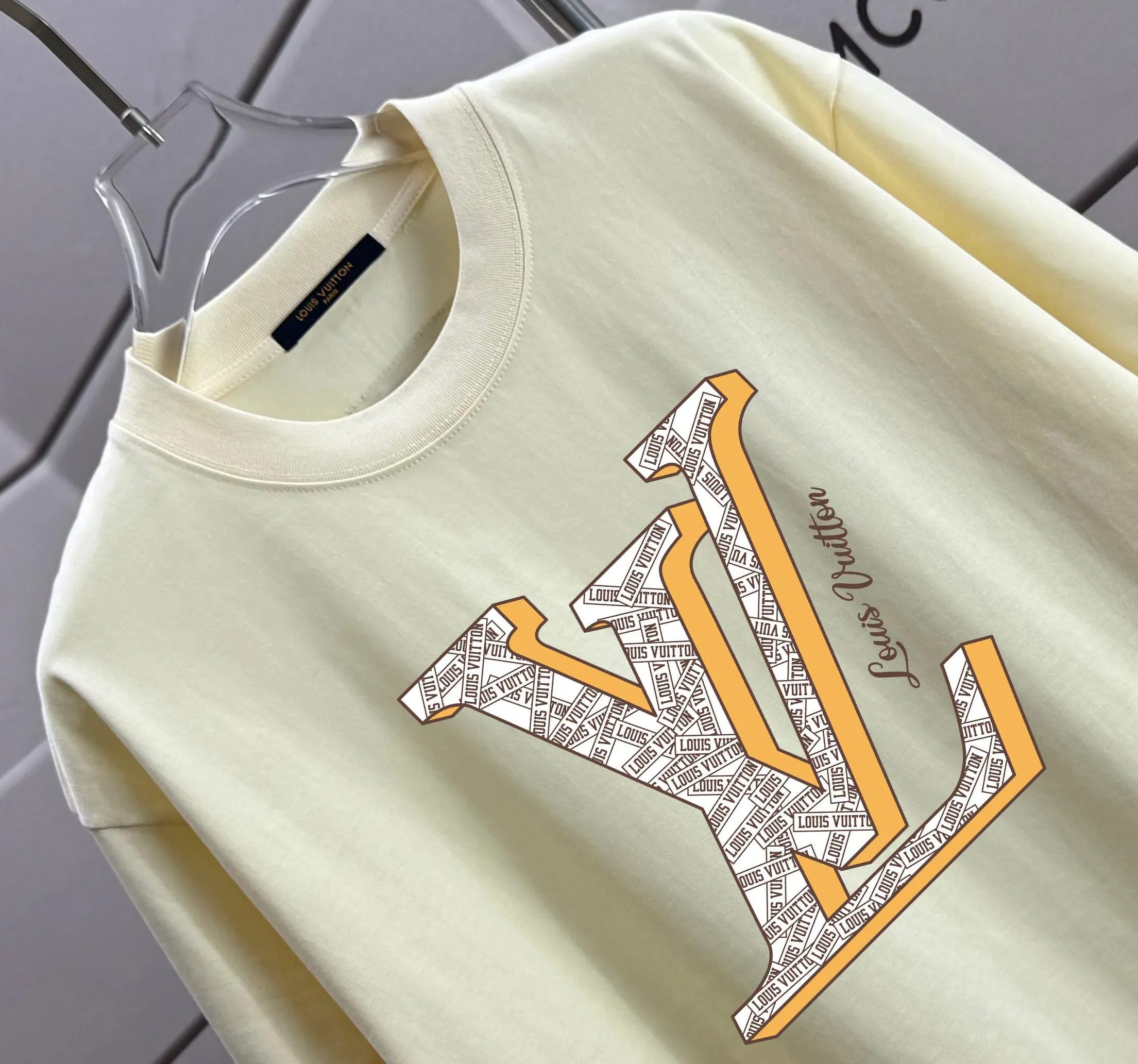 Футболки Женские Louis Vuitton 889888