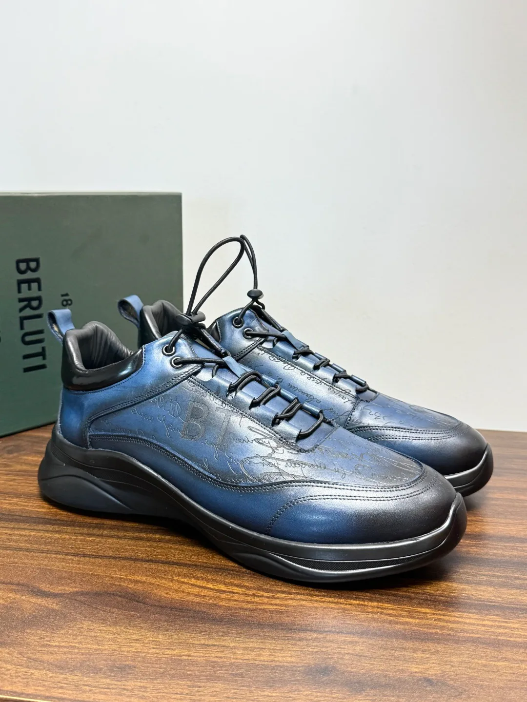 Кроссовки Мужские Berluti 19147645