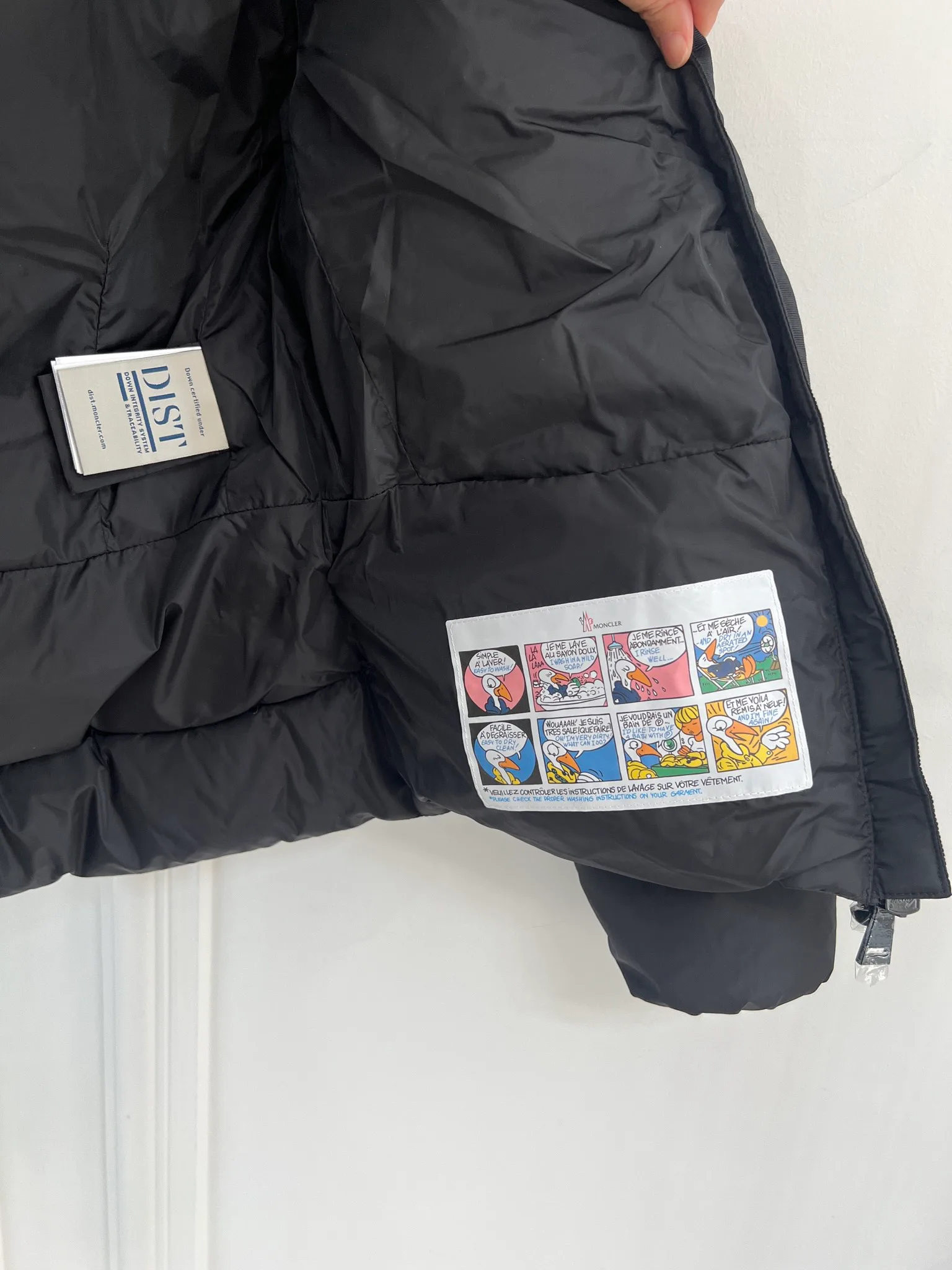 Куртки И Пуховики Женские Moncler 18416188