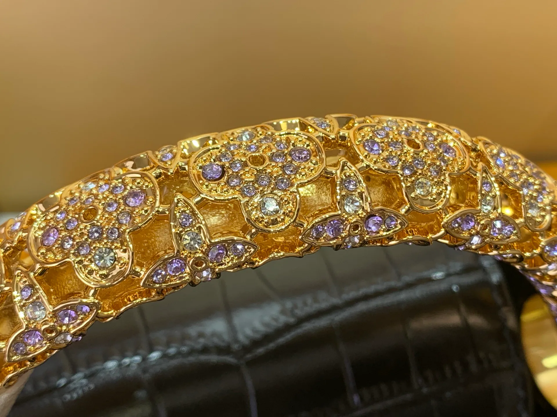Классические Сумки Женские Louis Vuitton 17796555