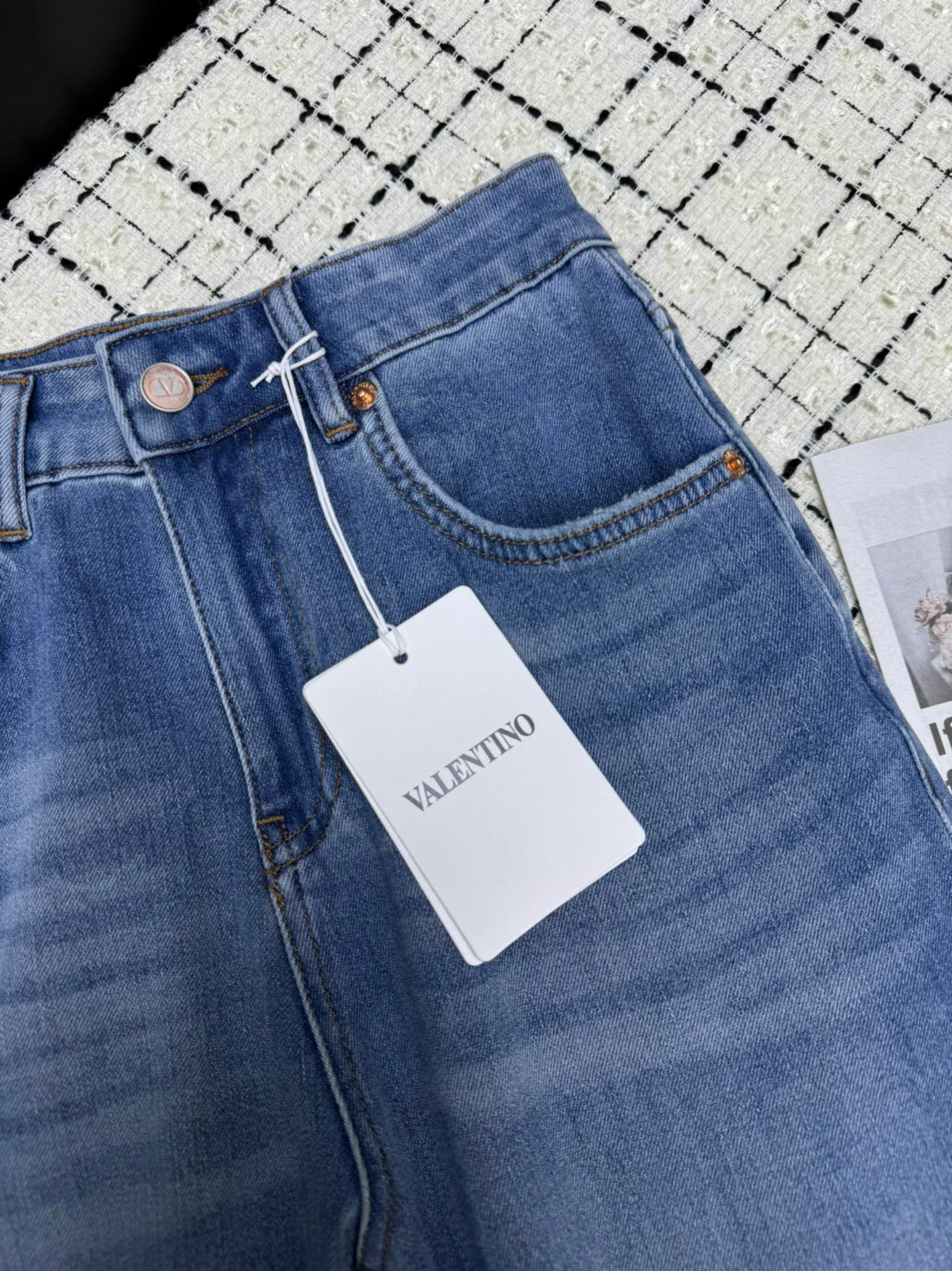 Джинсы Женские Valentino 13563000