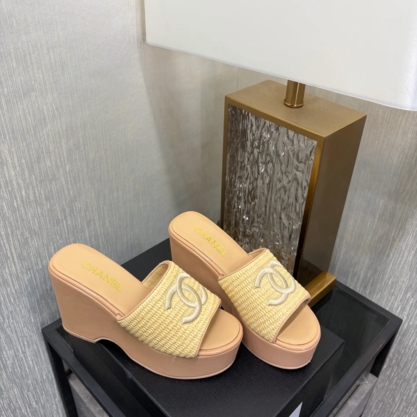 Босоножки Женские Chanel 11627876