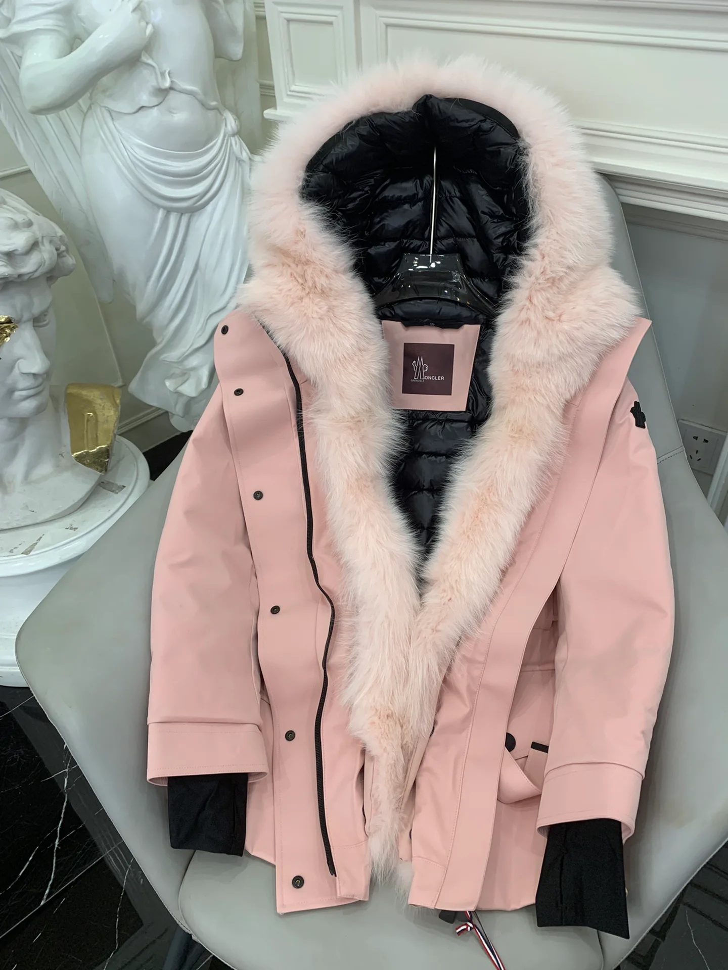 Куртки И Пуховики Женские Moncler 764672