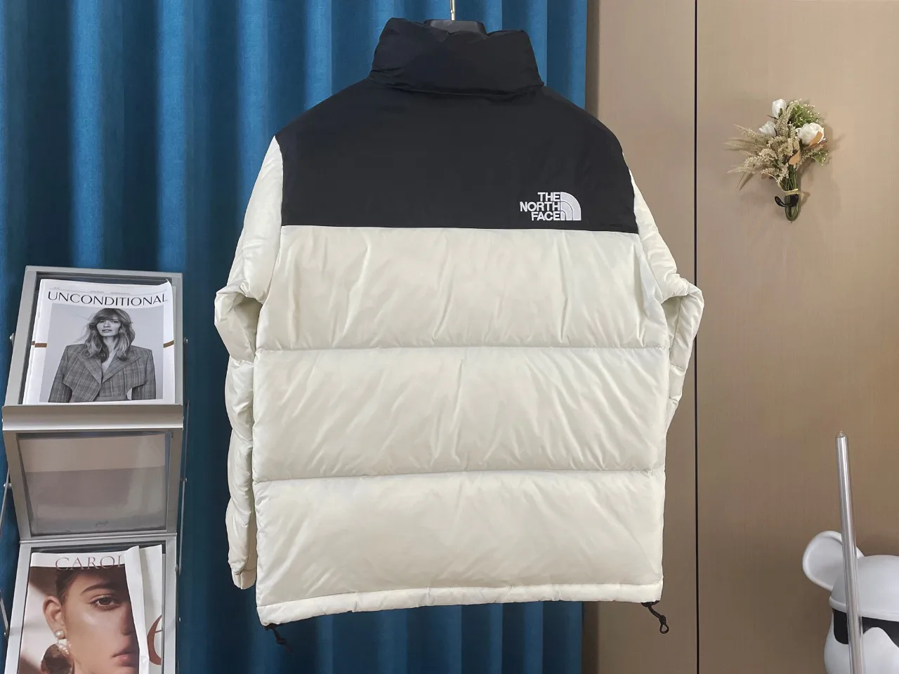 Куртки И Пуховики Женские The North Face 18885519
