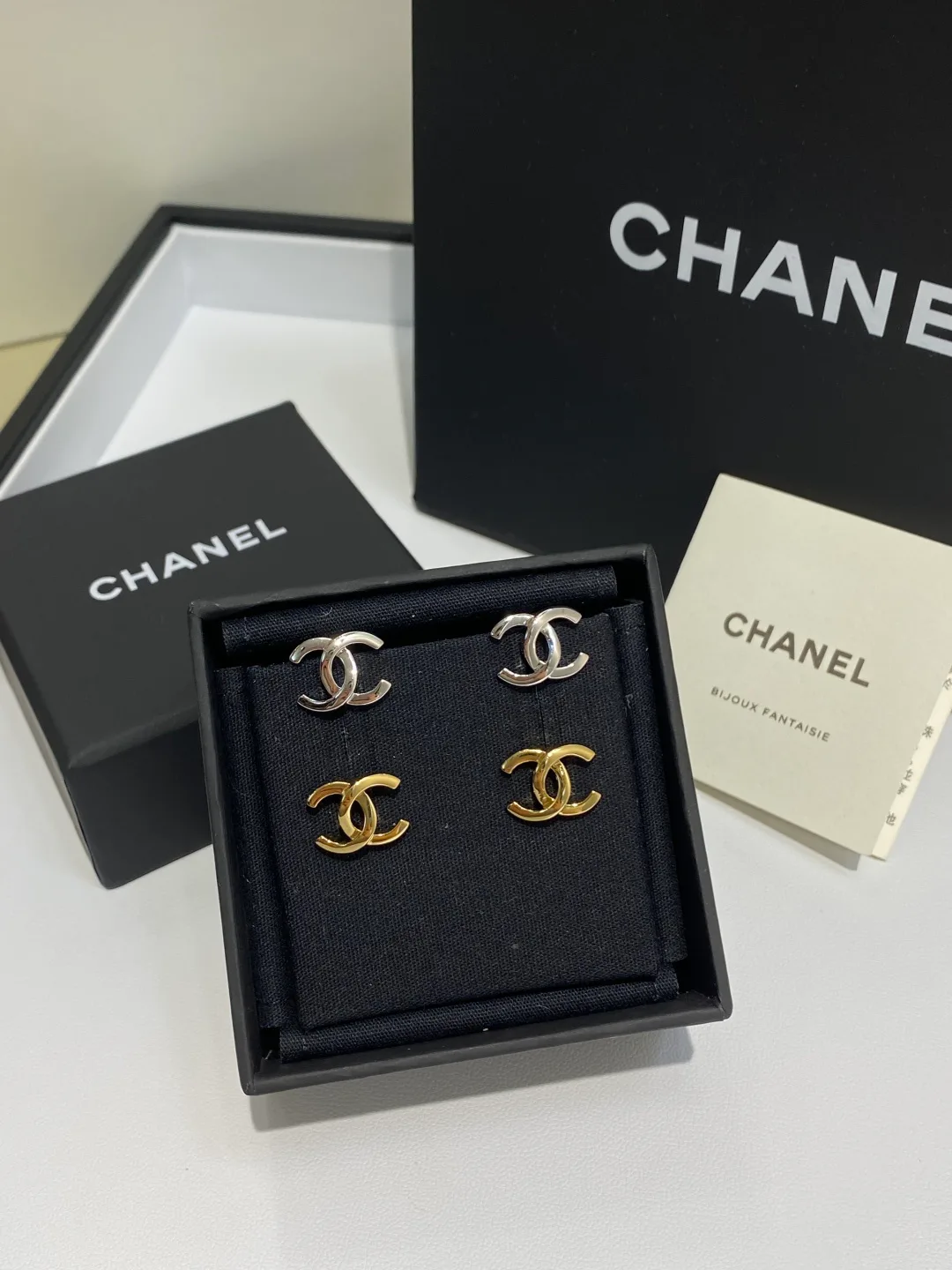 Бижутерия Chanel 18186306