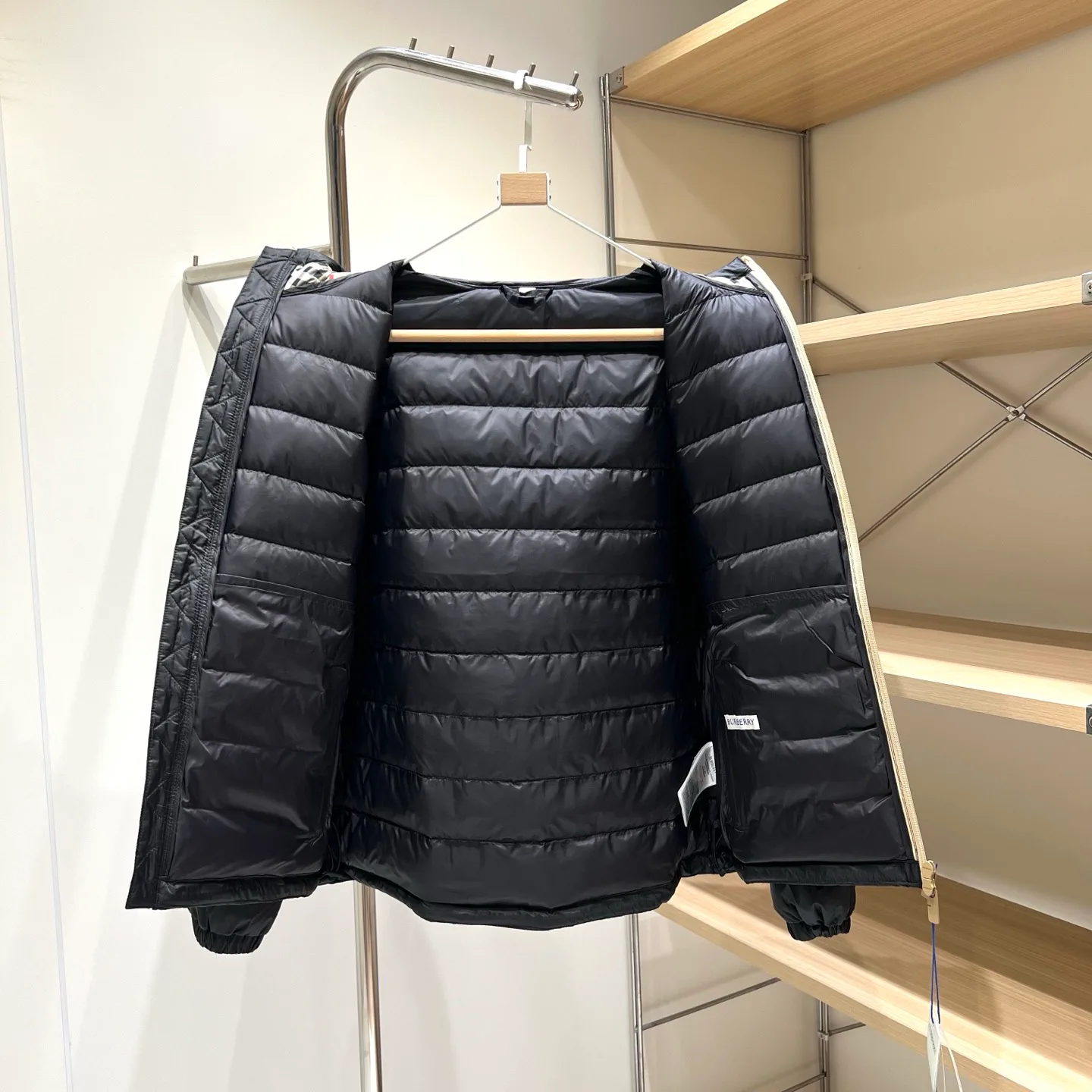 Куртки И Пуховики Женские Burberry 18110899