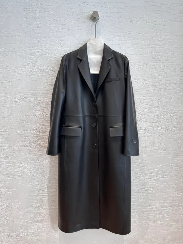 Кожаные Куртки И Дублёнки Женские Prada 18321097