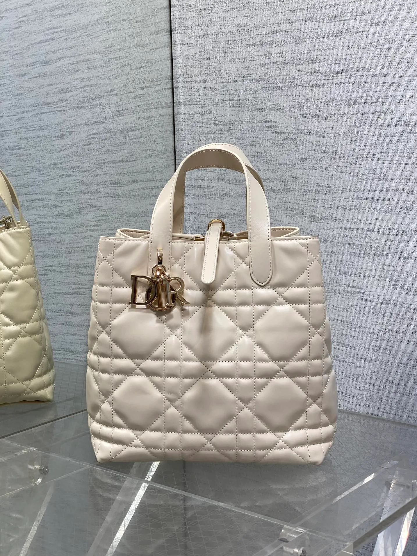 Сумки На Ремне Женские Christian Dior 274166