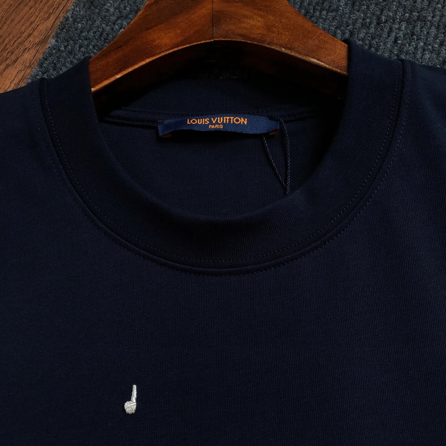 Футболки Женские Louis Vuitton 10542498