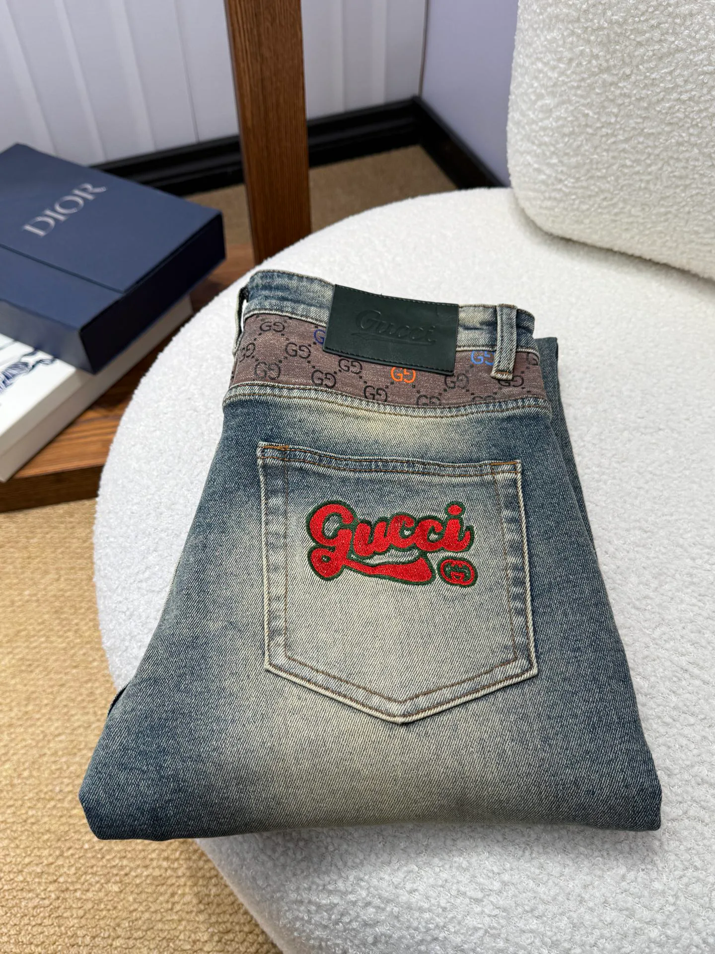 Джинсы Мужские Gucci 18029762