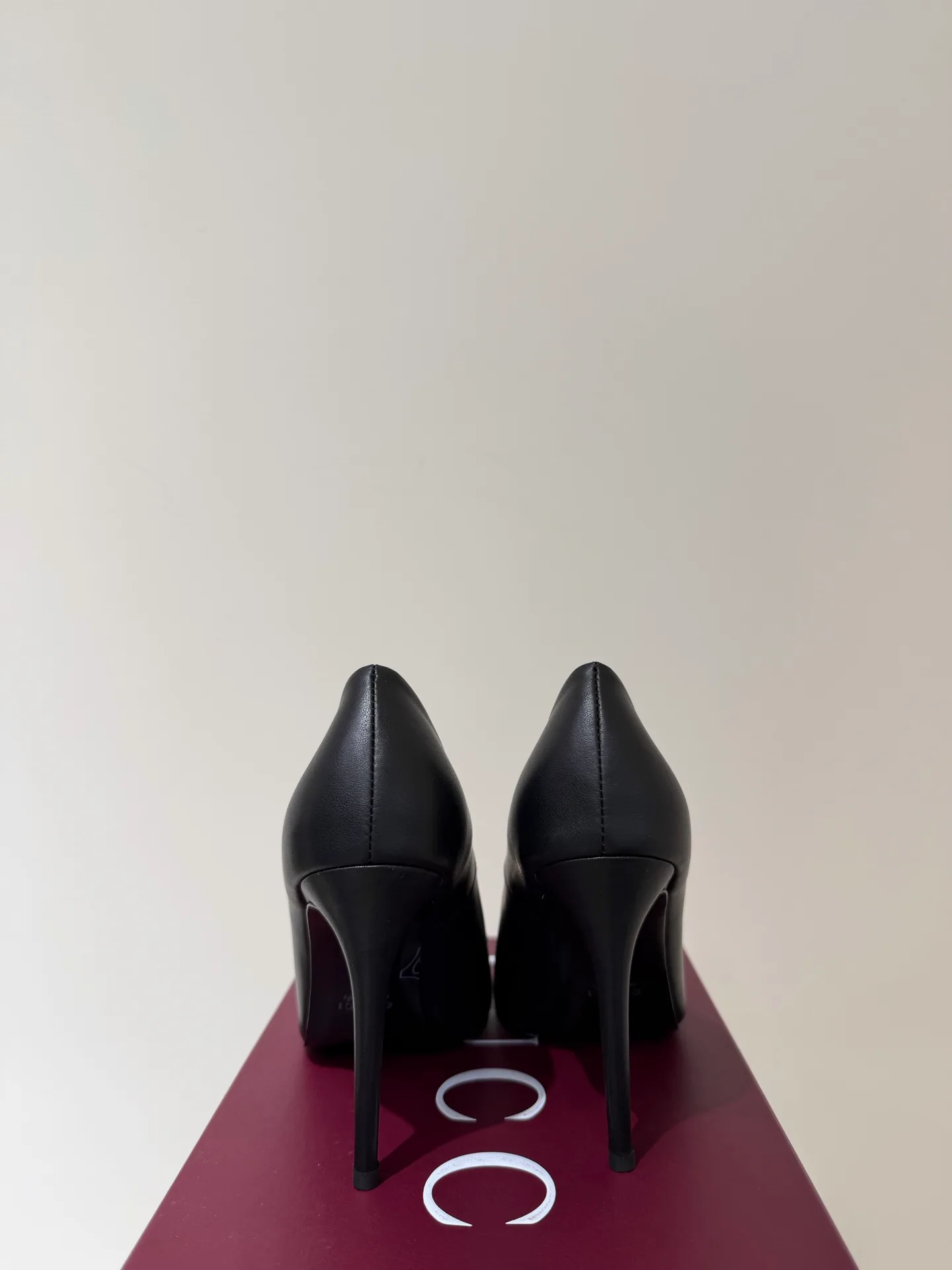 Туфли Женские Gucci 18959285