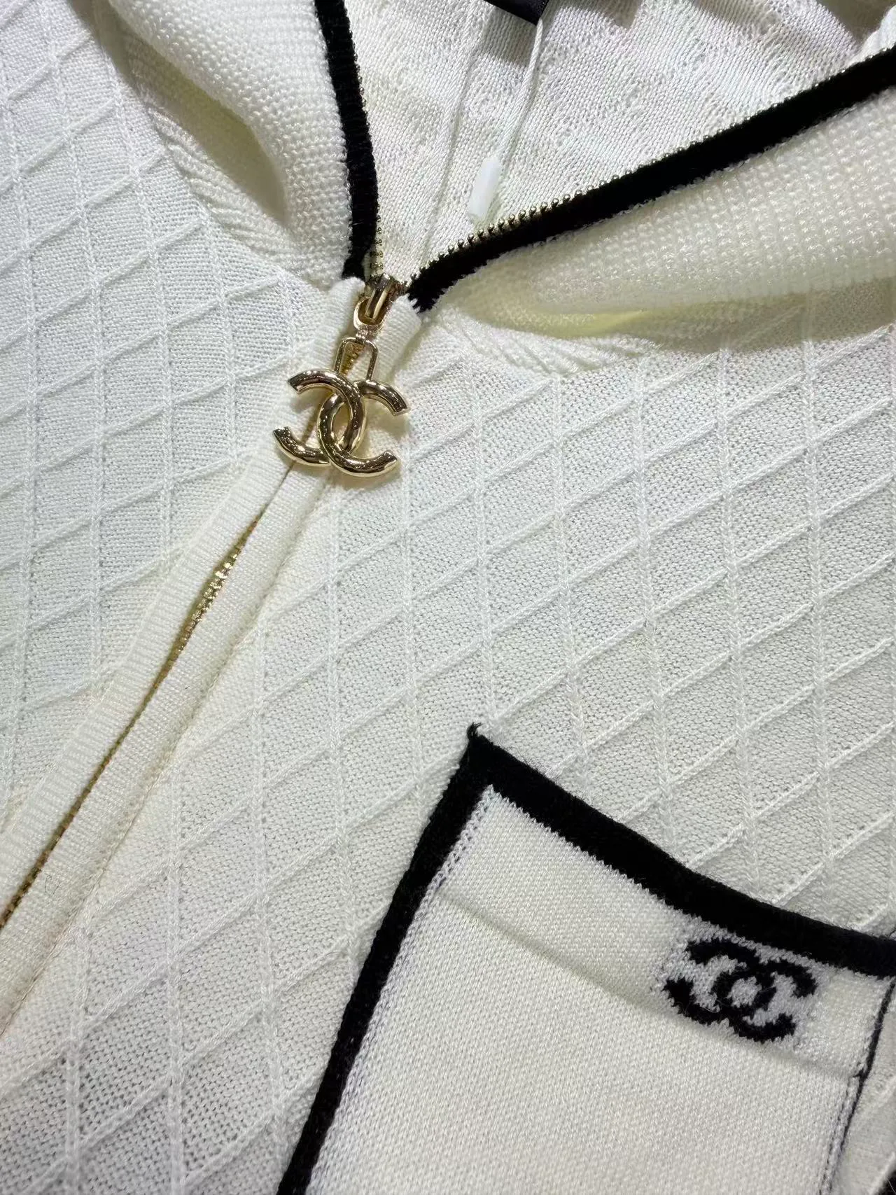 Джемперы И Свитеры Женские Chanel 18145619