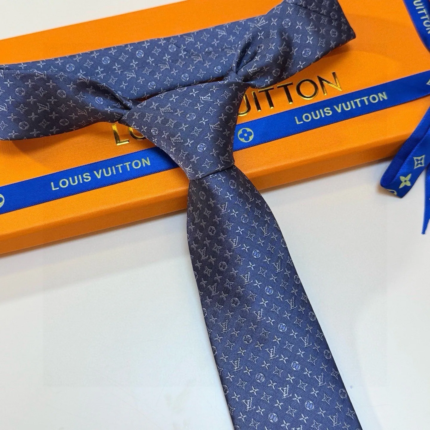 Ремни Louis Vuitton 11510296