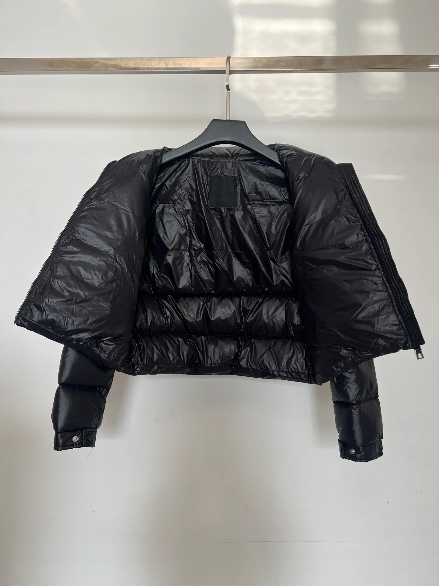 Куртки И Пуховики Женские Moncler 18416130