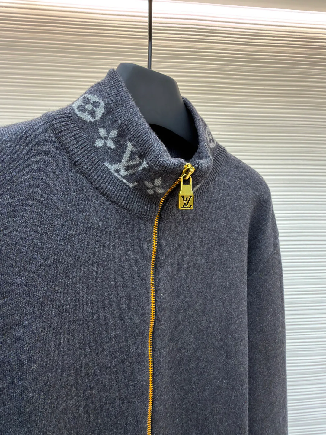 Куртки Женские Louis Vuitton 412893