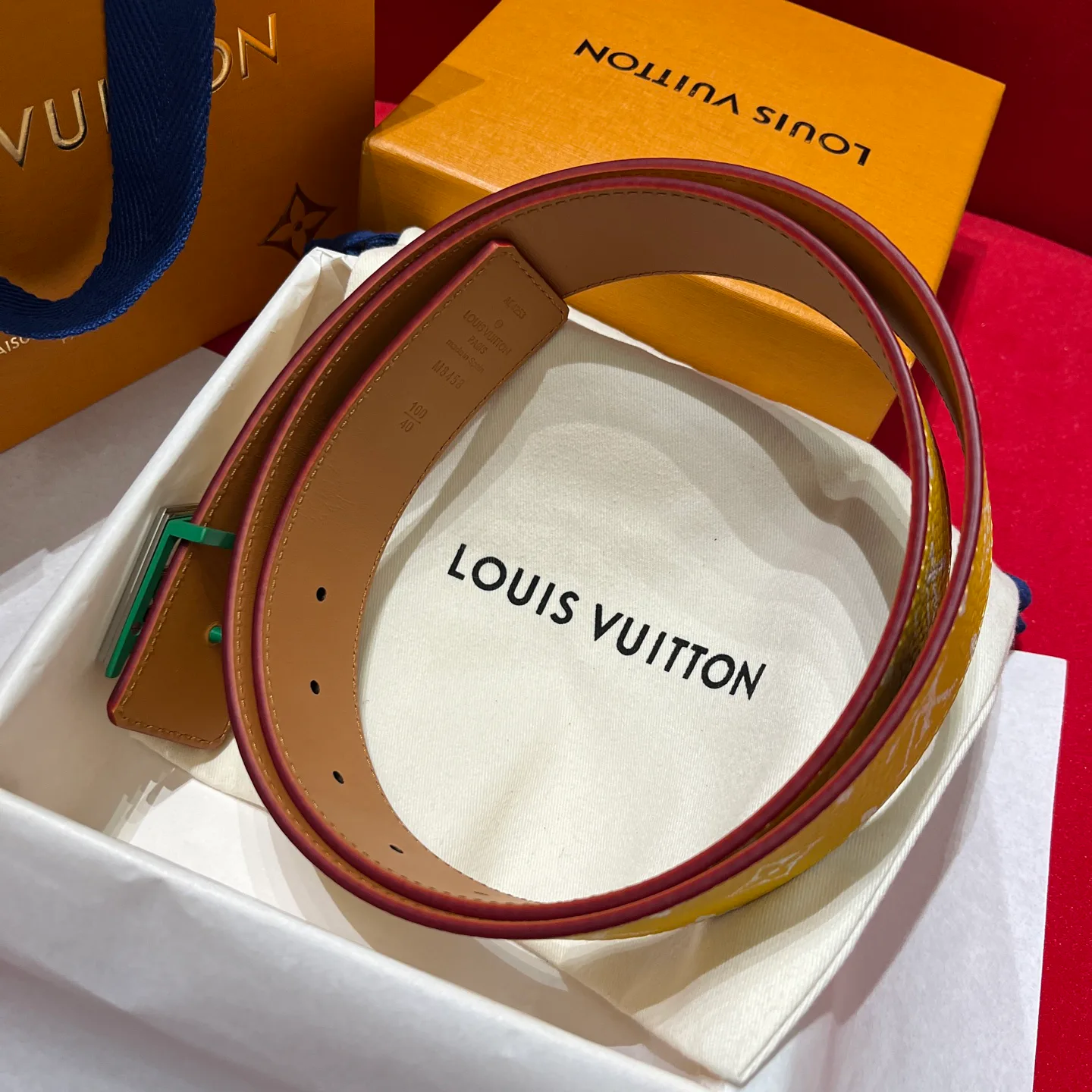 Ремни Louis Vuitton 17645328