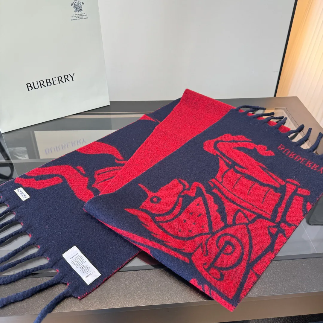 Шарфы Burberry 18627293