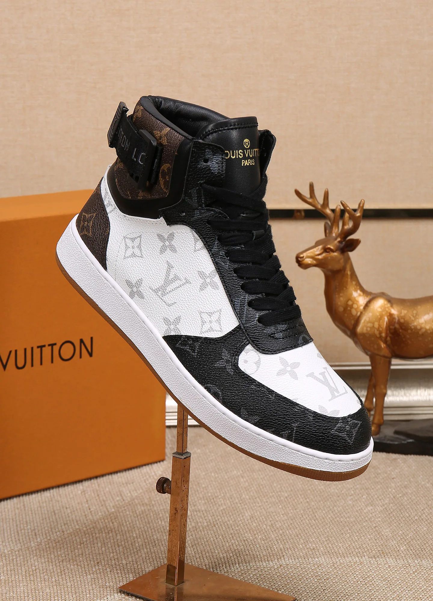 Кроссовки Мужские Louis Vuitton 438127