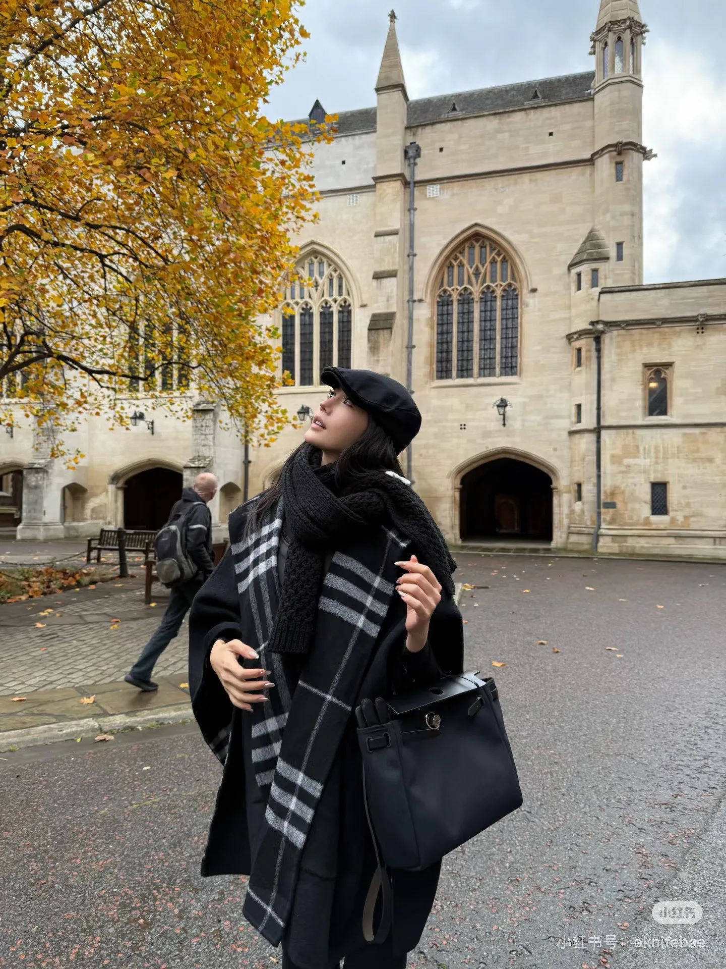 Пальто Женские Burberry 18003142