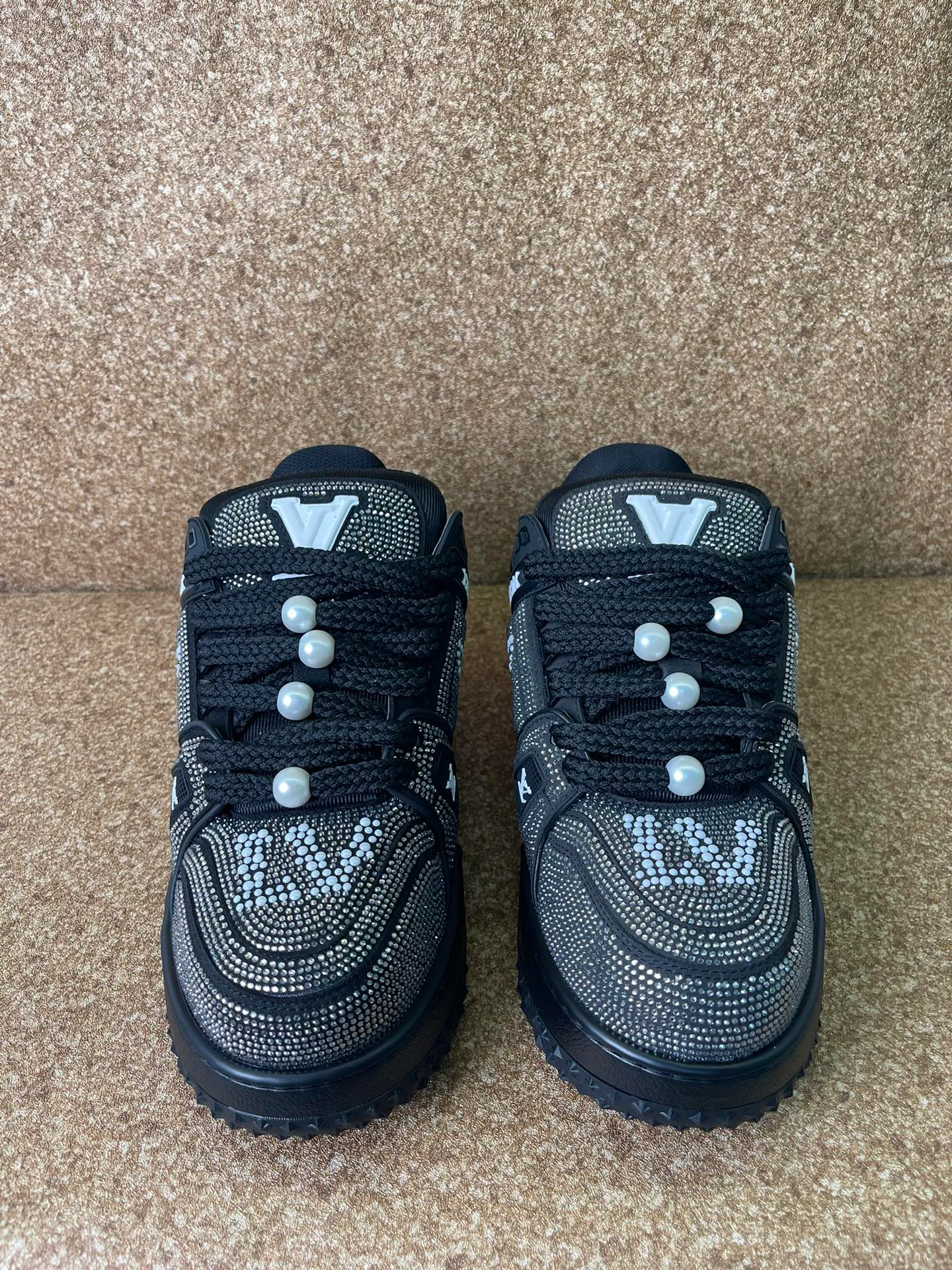Кроссовки Женские Louis Vuitton 11073665