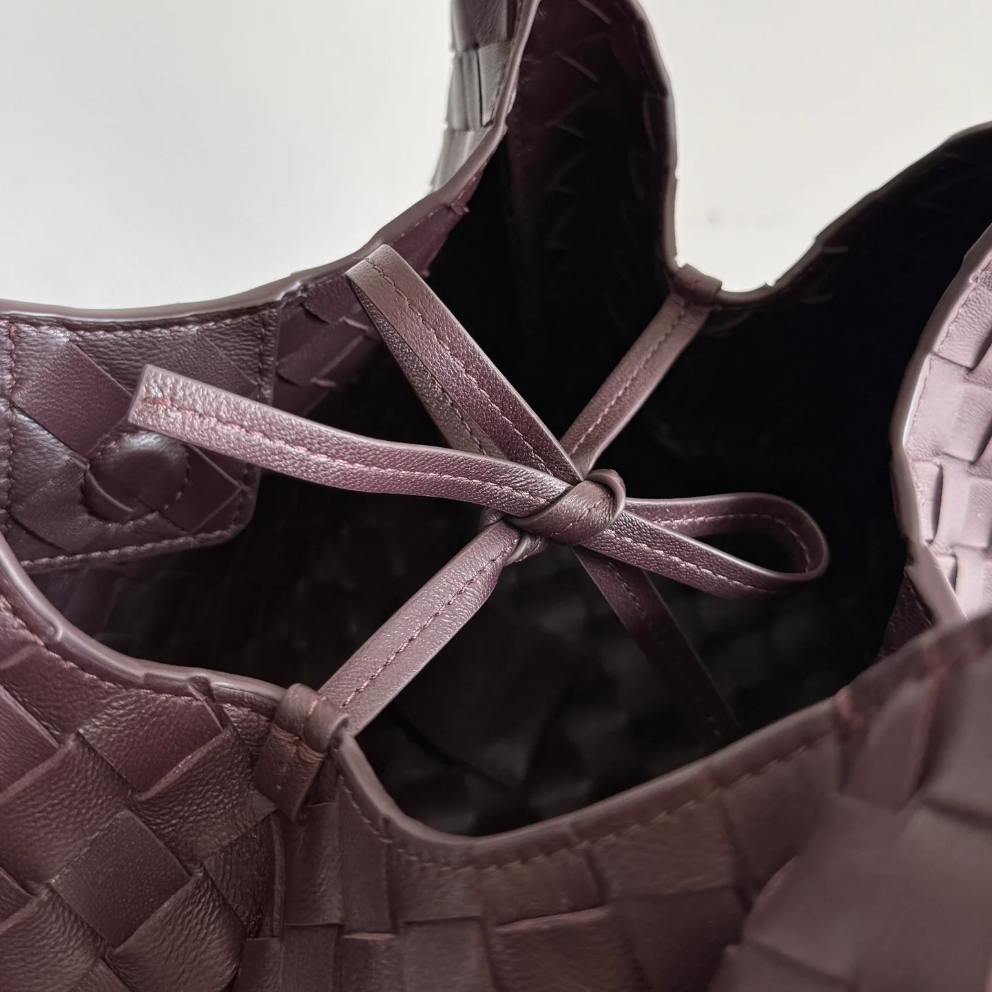 Классические Сумки Женские Bottega Veneta 17533721