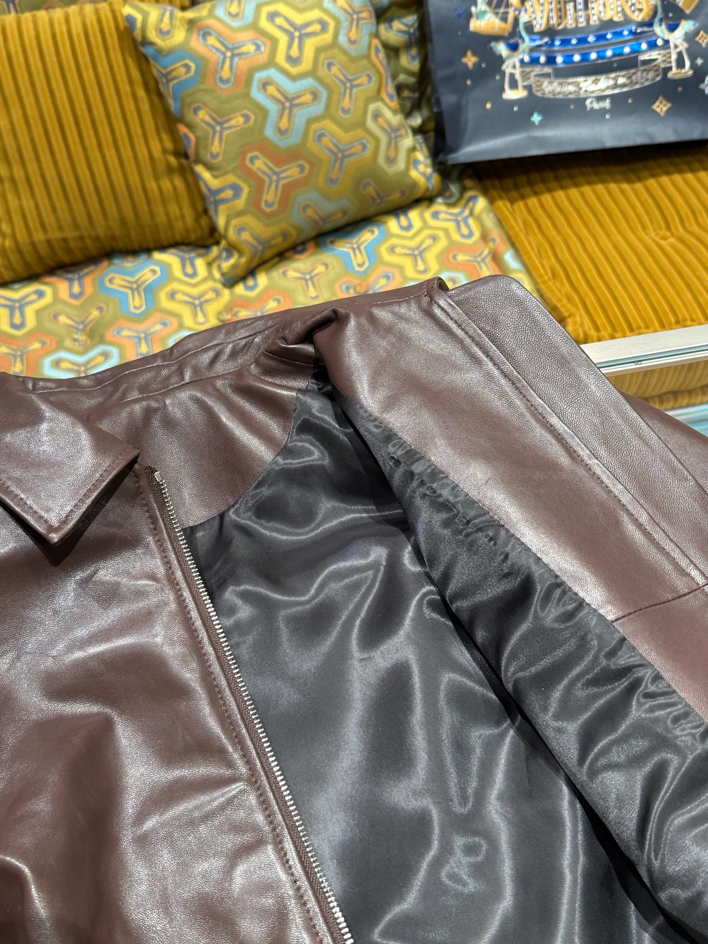 Кожаные Куртки И Дублёнки Мужские Loewe 987247