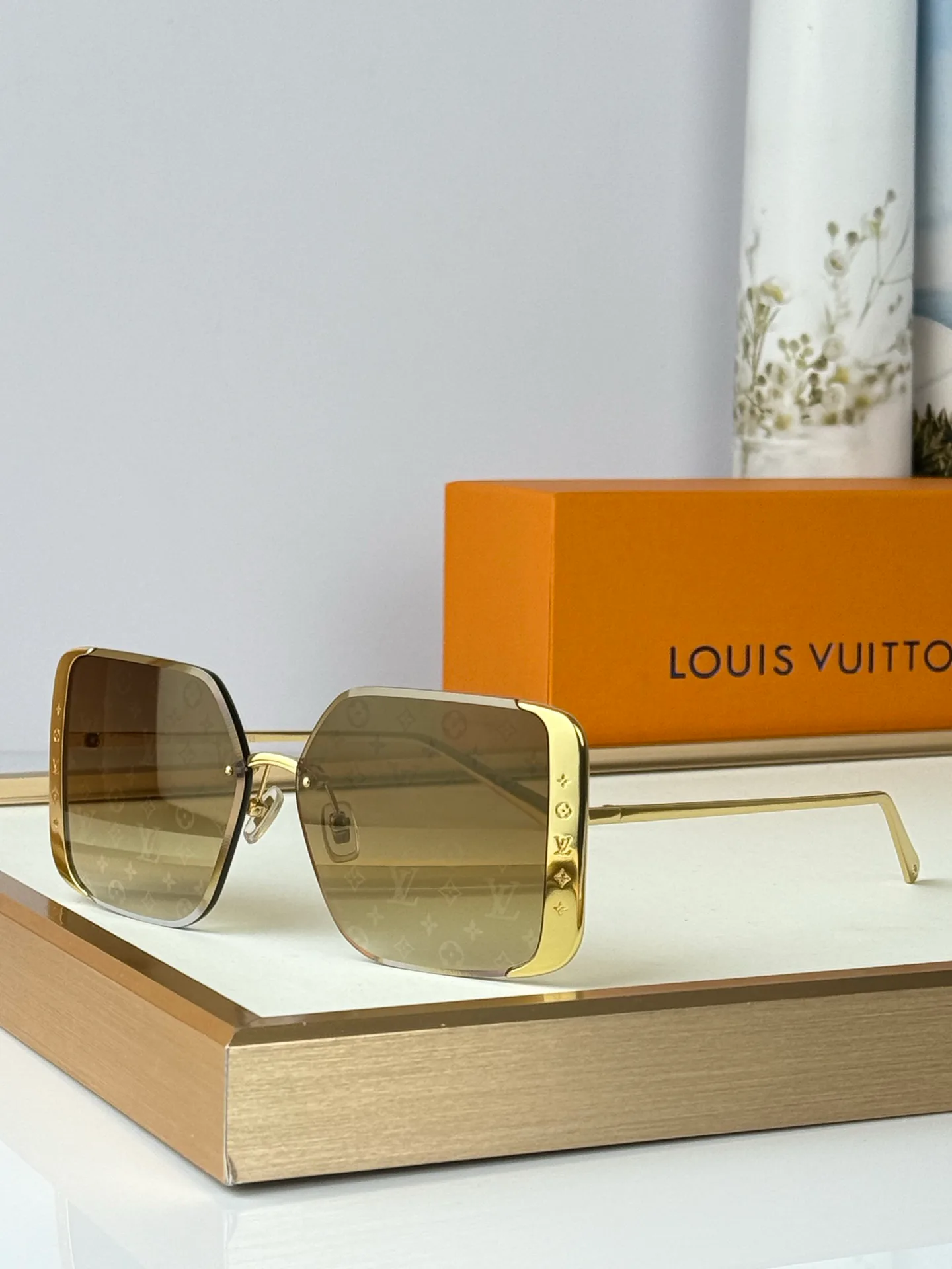 Очки Louis Vuitton 17428189