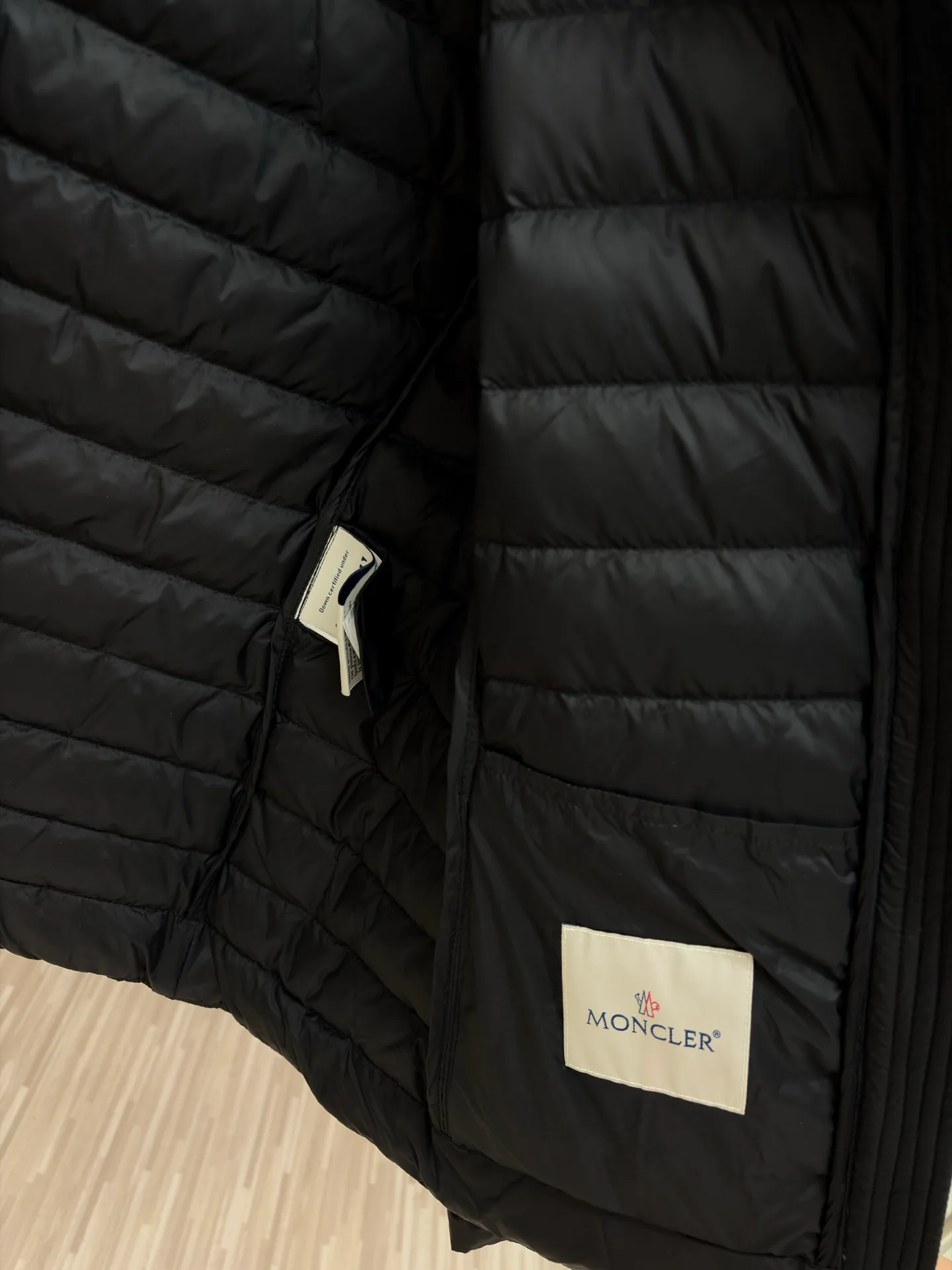 Куртки И Пуховики Мужские Moncler 17908042