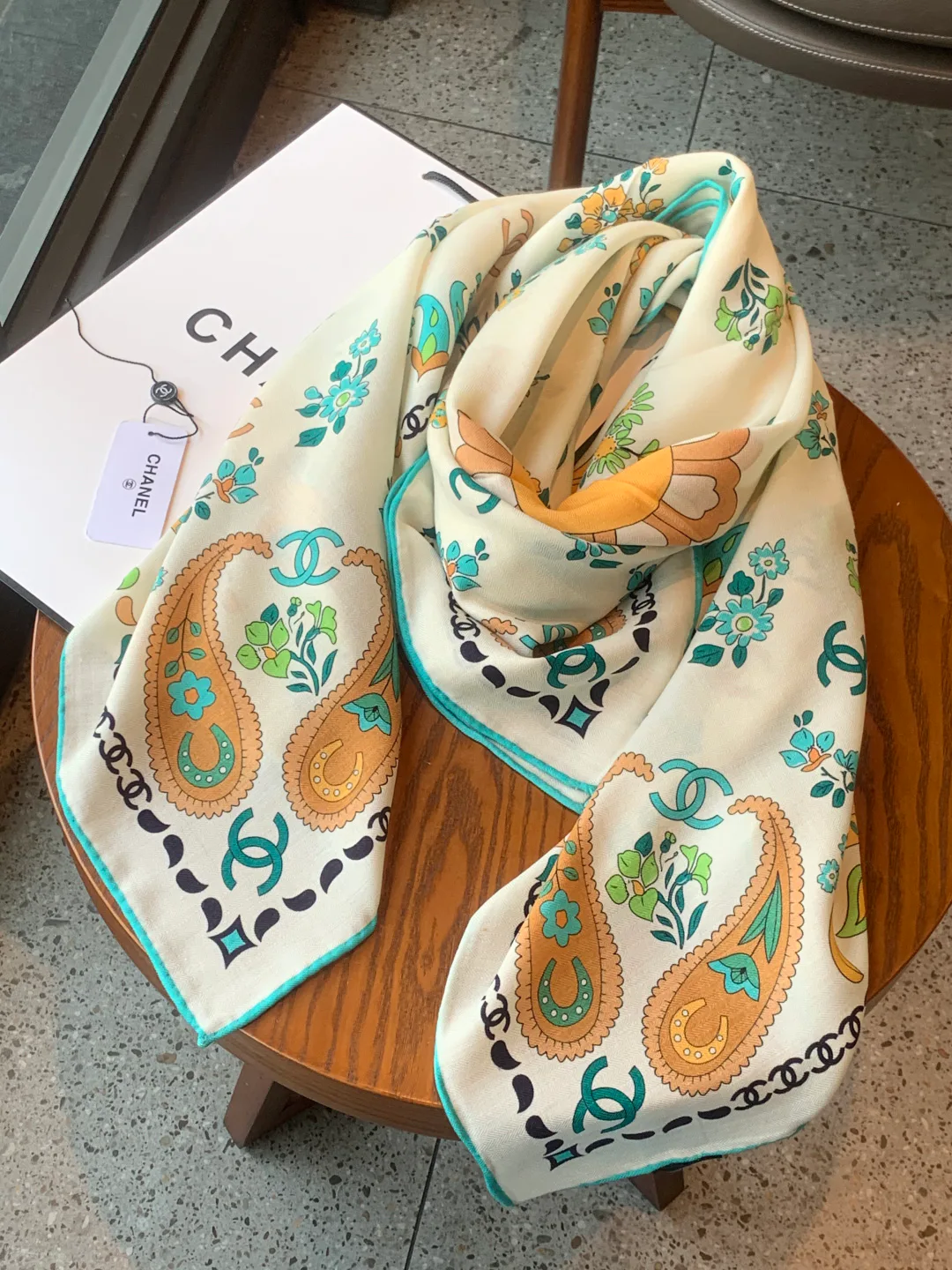 Платки Chanel 10627761