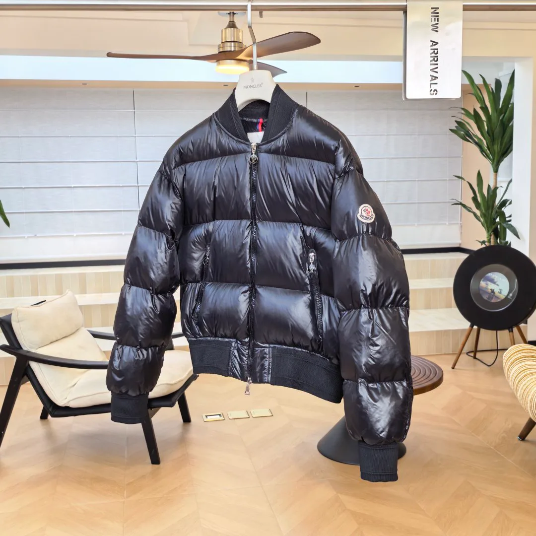 Куртки И Пуховики Женские Moncler 18432308